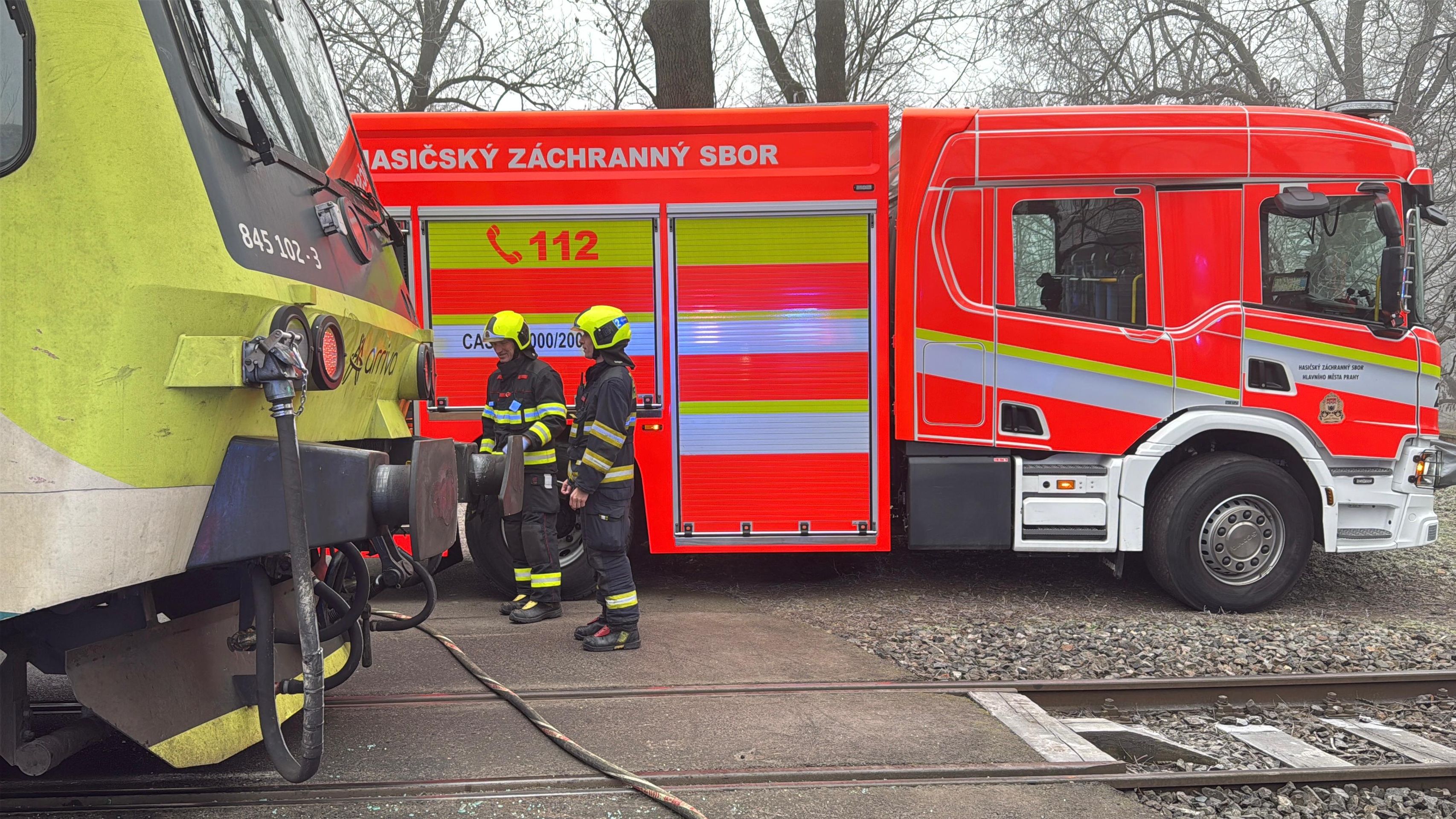 Srážka vlaku s automobilem (6) - Srážka vlaku s automobilem (6/7)