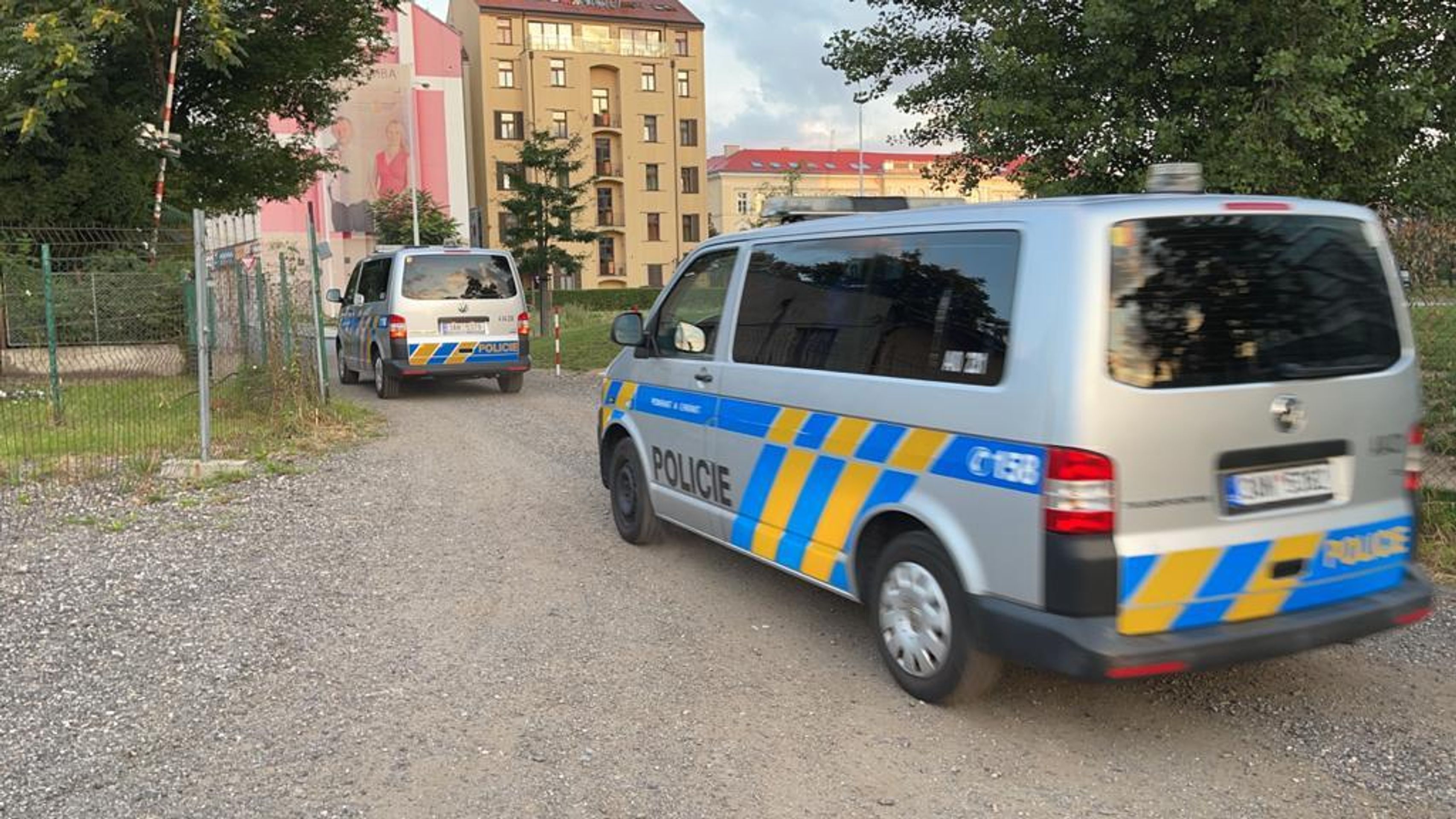 Dodávka s migranty ujížděla policii - 8 - GALERIE: Migranti utíkali před policií (19/26)