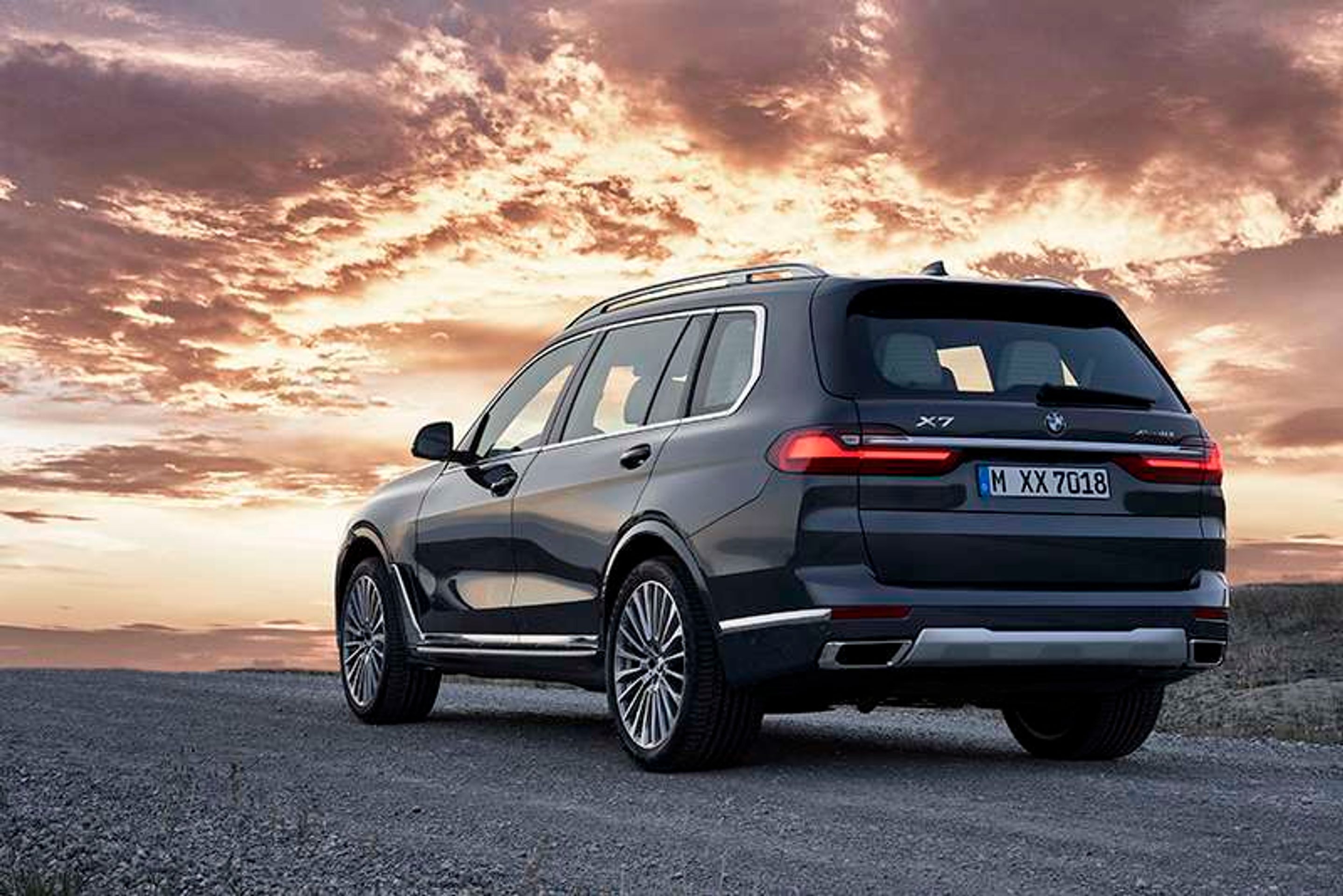 BMW X7 - 21 - Fotogalerie: Kolosální BMW X7 (22/24)