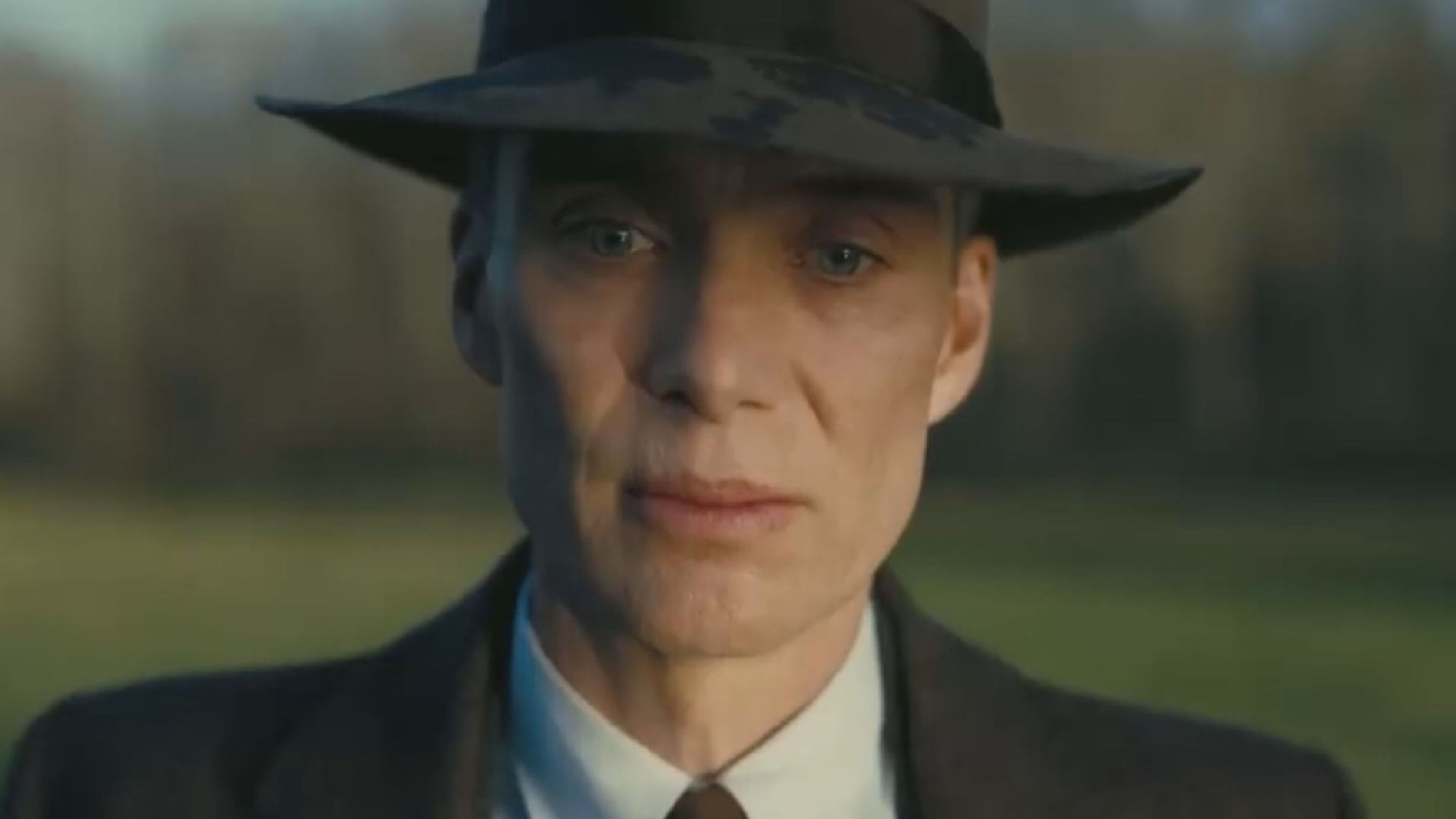 film Oppenheimer - Cillian Murphy a Aňa Geislerová (7/10)