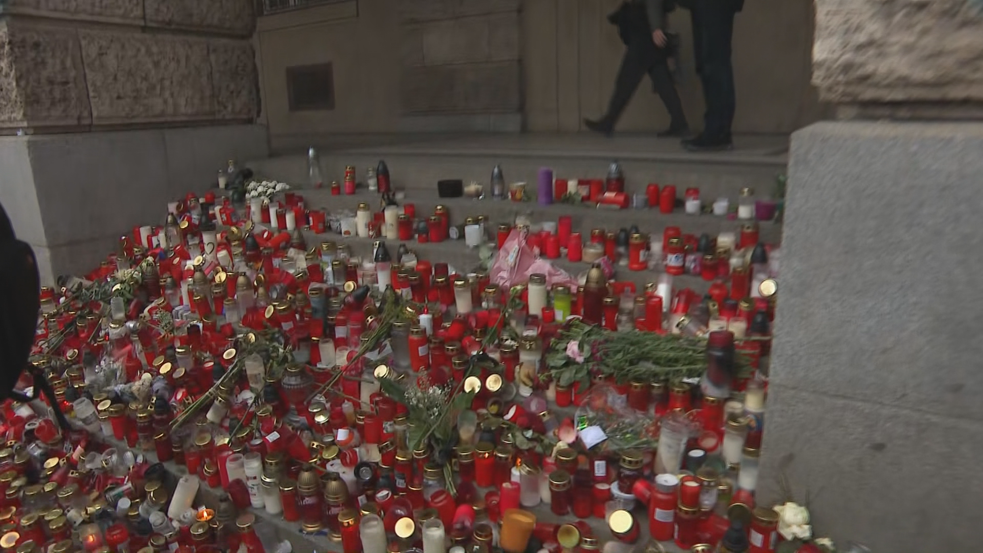 Pietní průvod za oběti střelby (2) - Pietní průvod za oběti střelby (8/9)