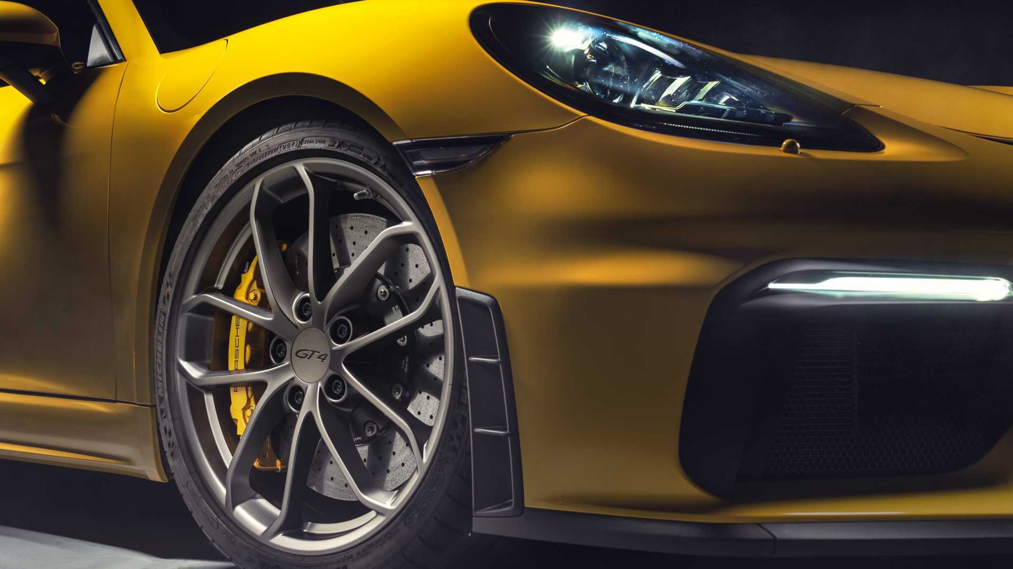 Porsche 718 Cayman GT4 - 17 - Fotogalerie: Ostré kupé Porsche 718 Cayman GT4 (6/12)