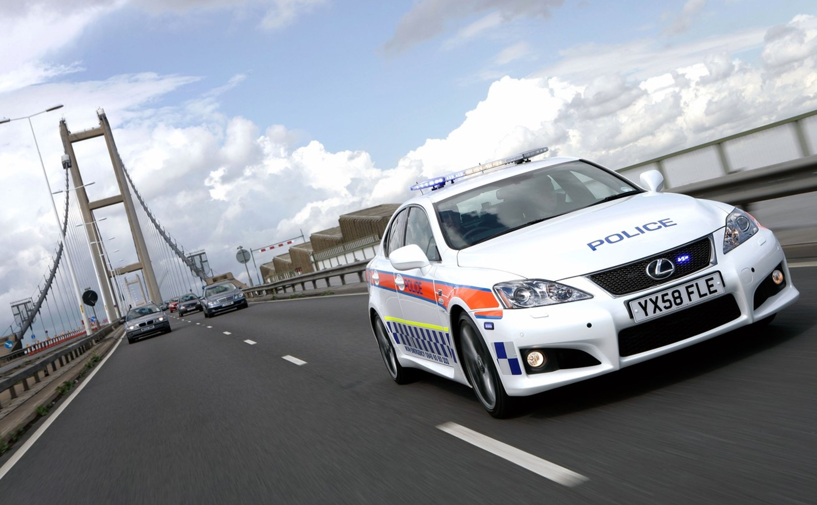 Lexus IS-F - GALERIE: Policejní vozy (1/10)