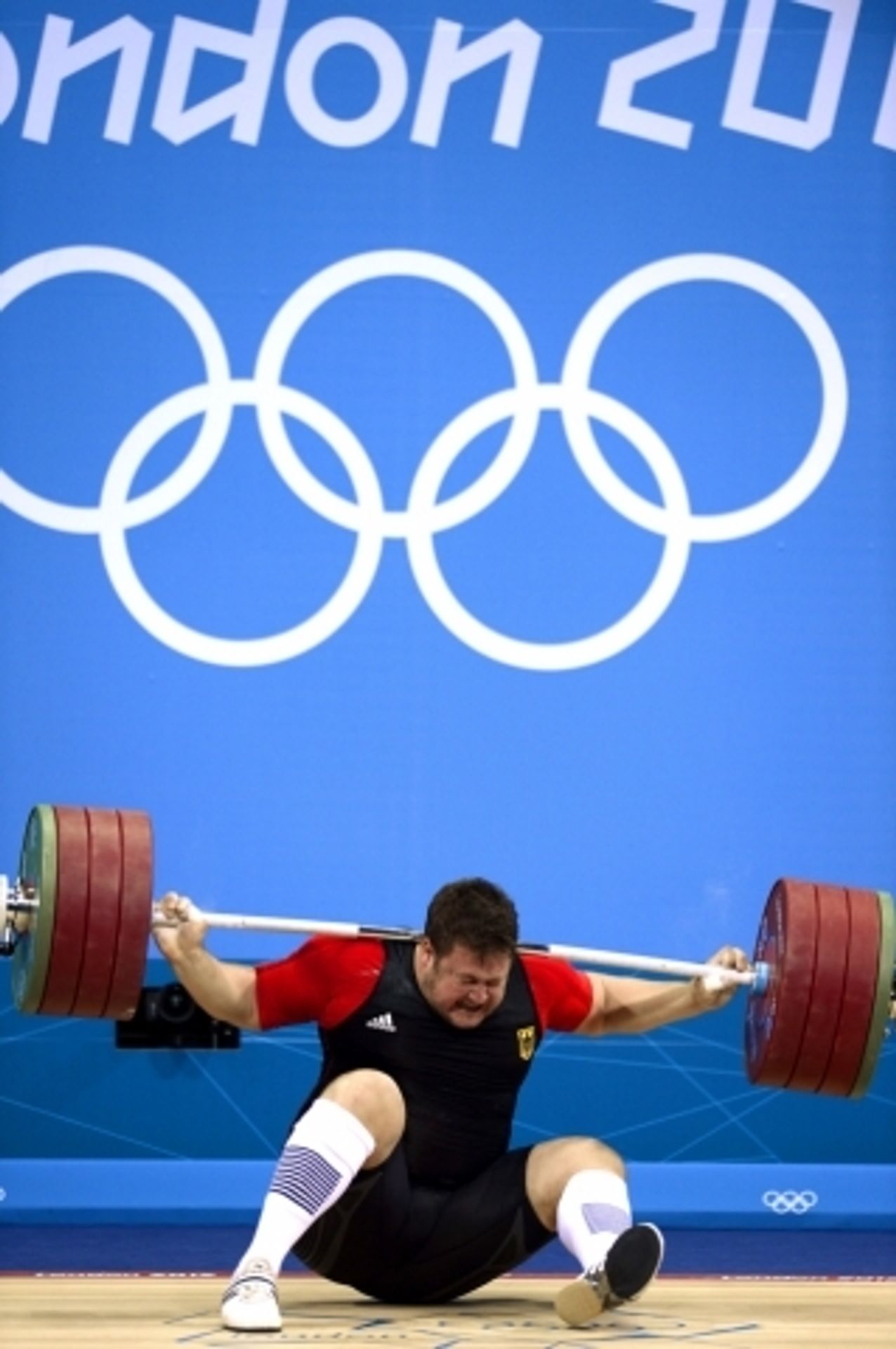 Vzpěrač Matthias Steiner - 6 - GALERIE: Vzpěrač Matthias Steiner pod činkou (2/10)