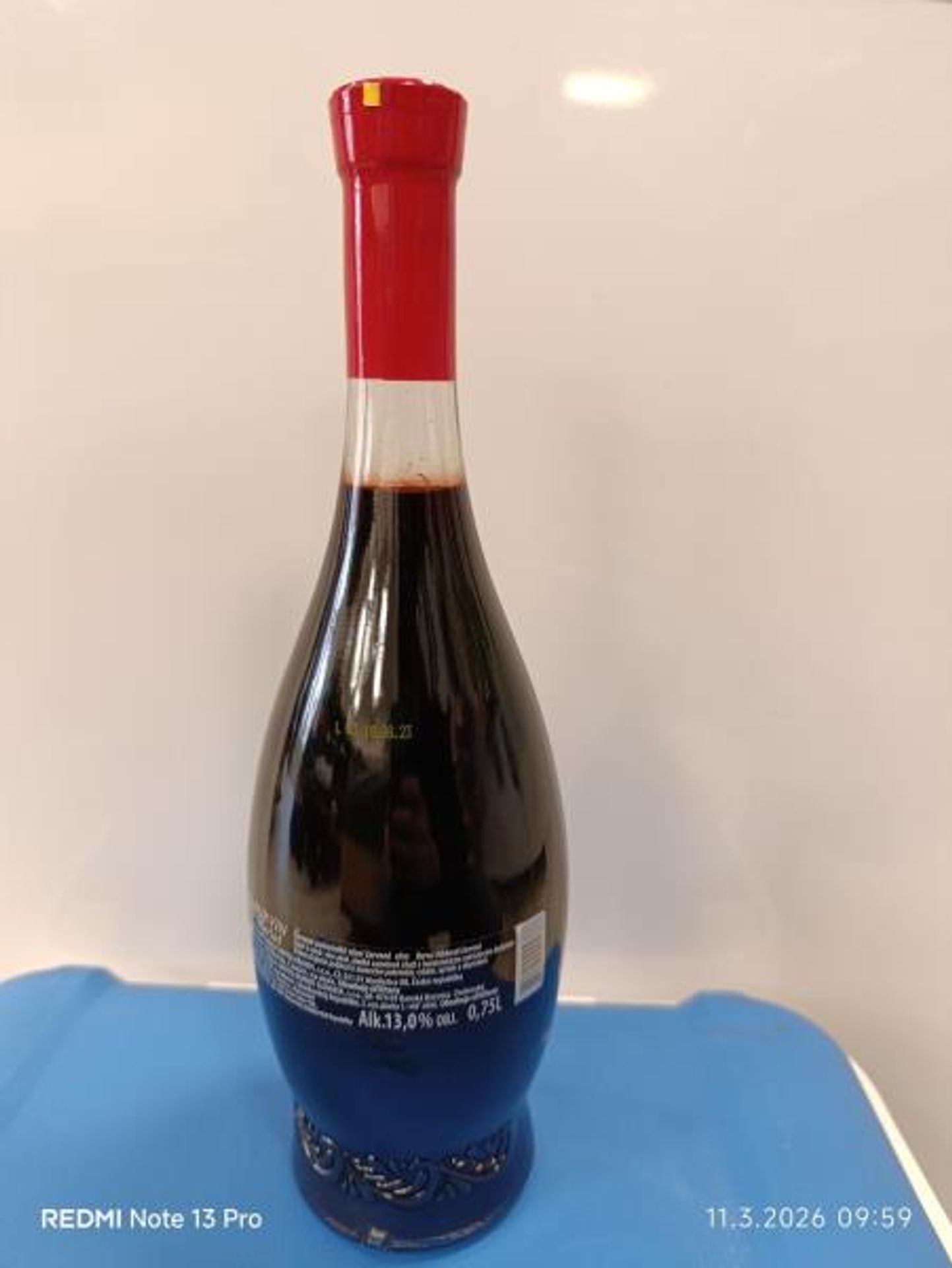 MERLOT - červené víno, polosladké, vyrobeno v Moldavsku, alk. 13 % obj (3) - Závadná vína (9/17)