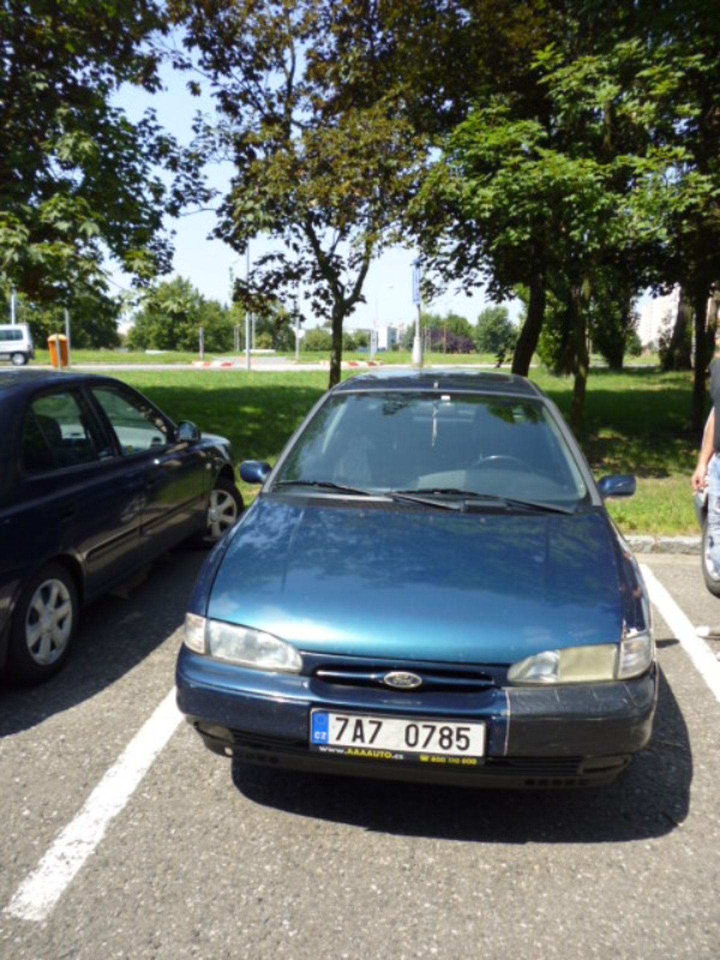 Ford Mondeo 1,6 - GALERIE: Vozidla dražená Exekutorským úřadem Chrudim (6/7)