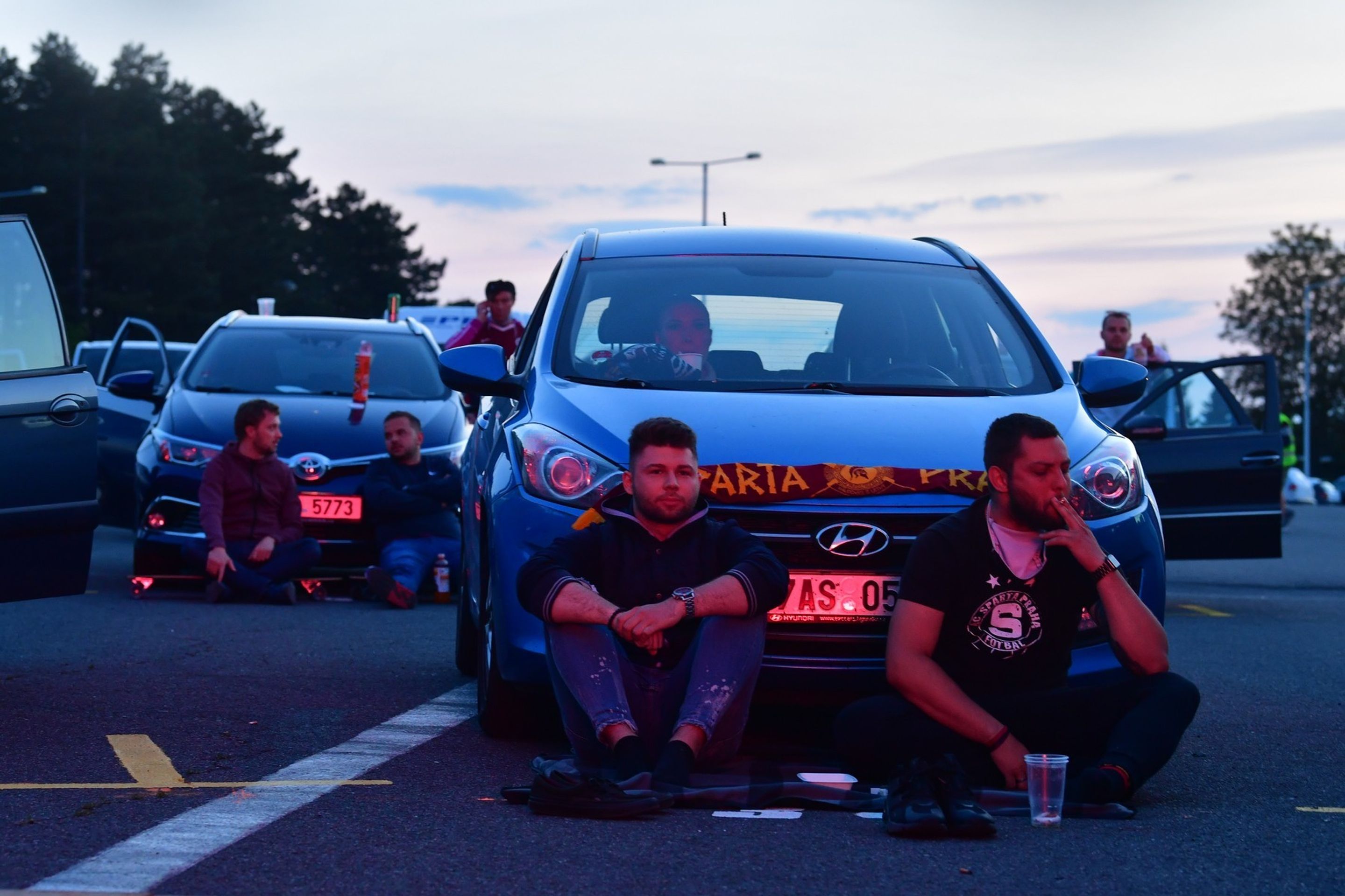 Fotbalová autokina v Praze a v Plzni - 4 - GALERIE: Fotbalová autokina u šlágru Sparta - Plzeň (5/8)