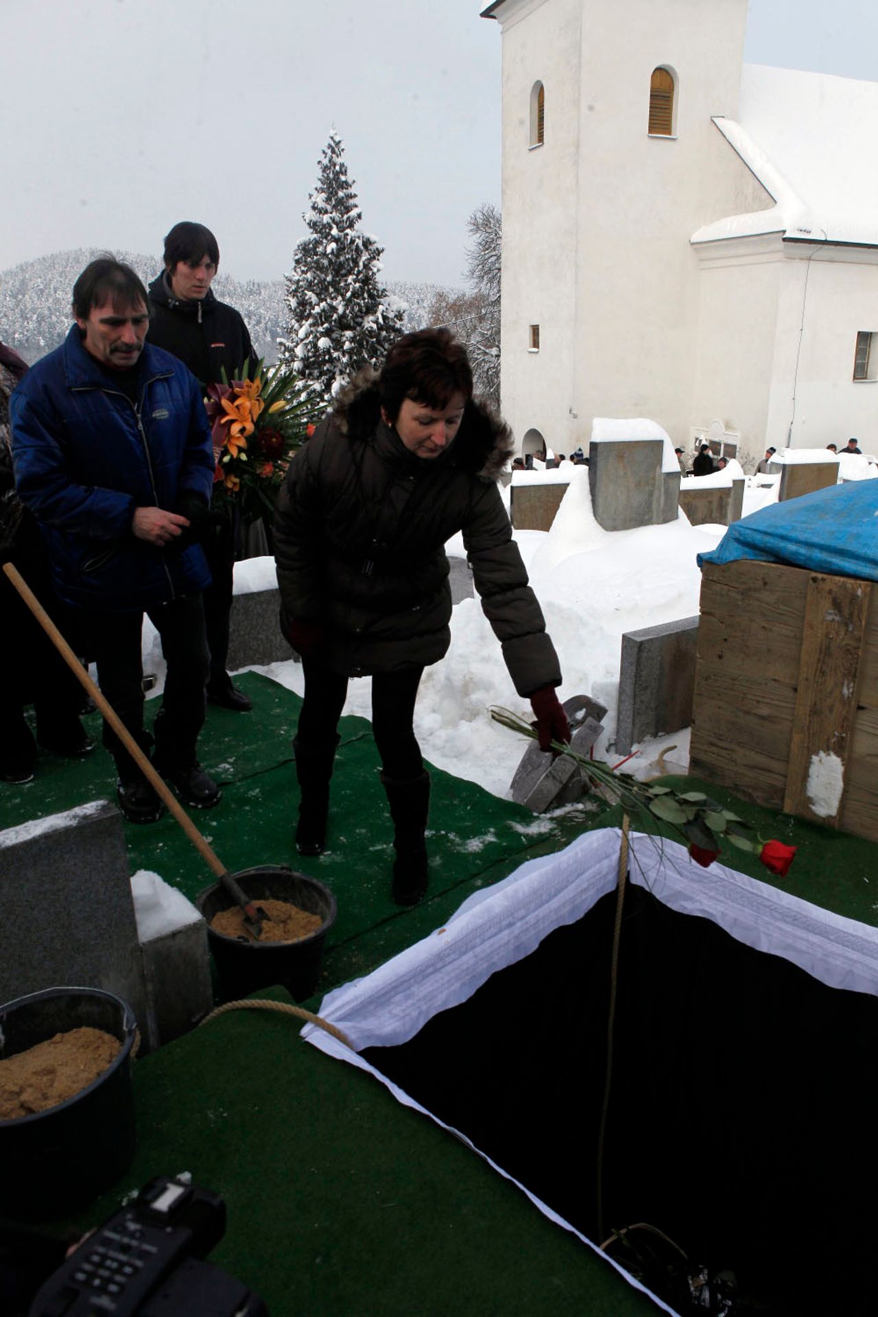 Pohřeb Jiřiny Jiráskové - 9 - GALERIE: Pohřeb Jiřiny Jiráskové v Malenicích (9/21)