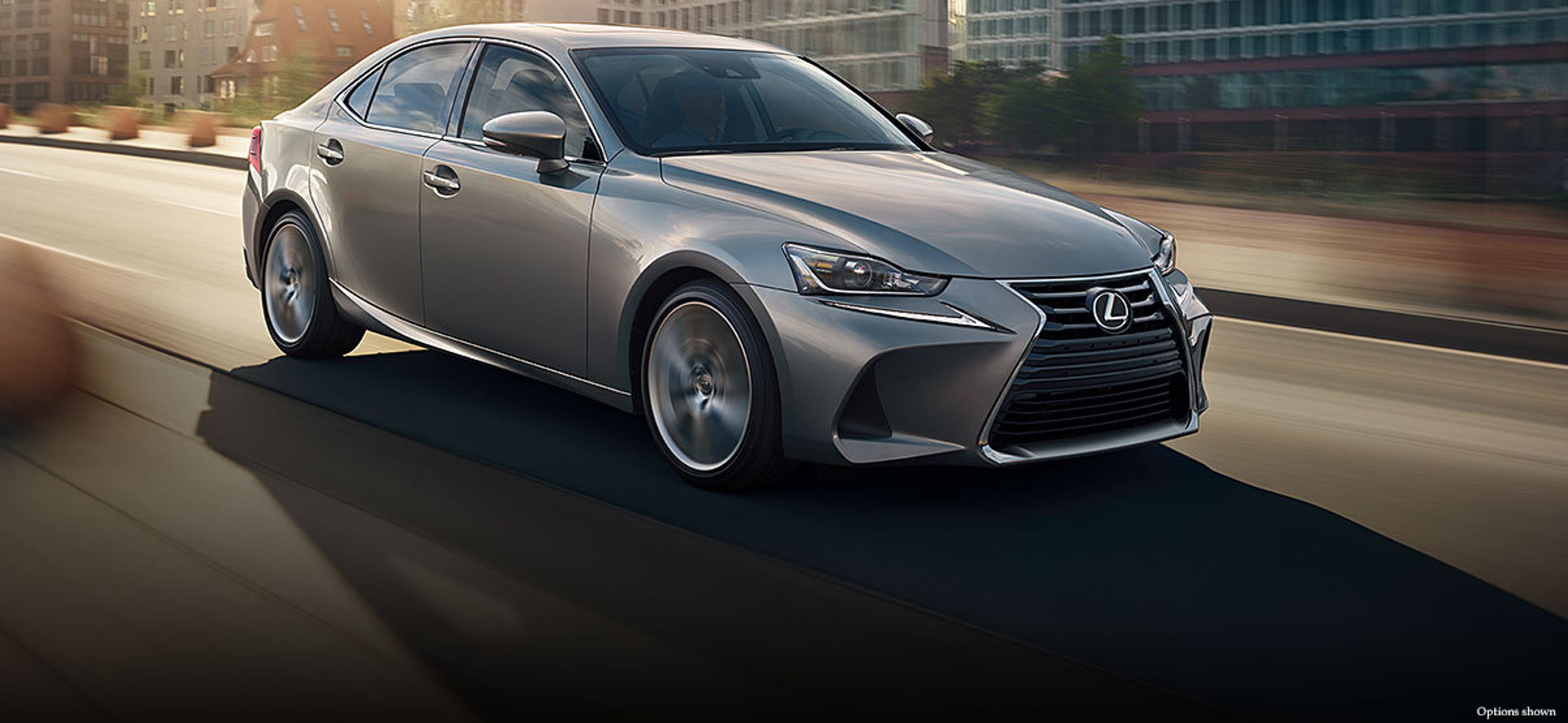 Sedan střední třídy Lexus IS. Prodáno: 1 ks. - Fotogalerie: Auta, která v Česku nikdo nechce (9/9)