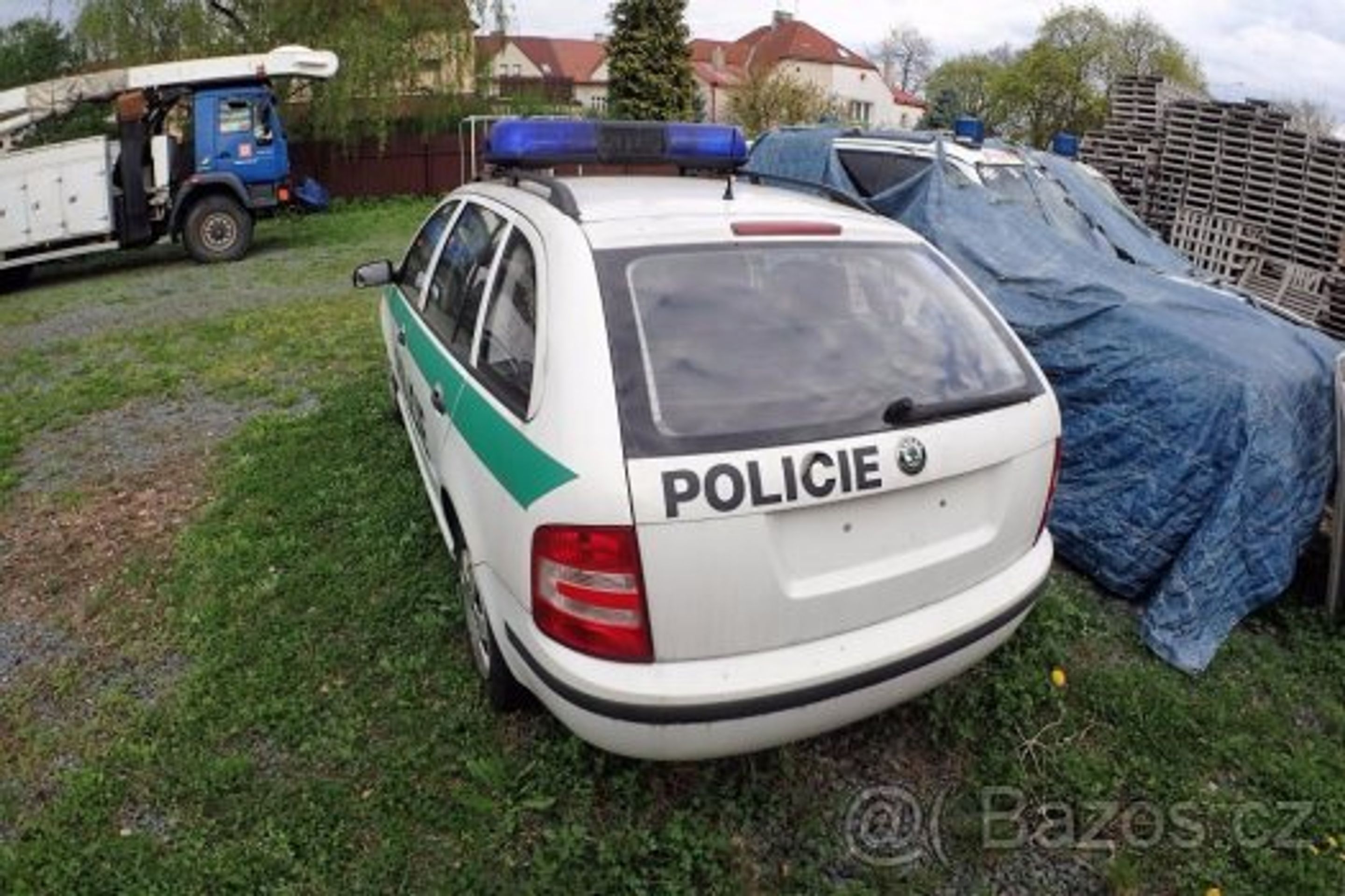 Fabia - 14 - FOTOGALERIE: Policejní Fabia na prodej (7/10)