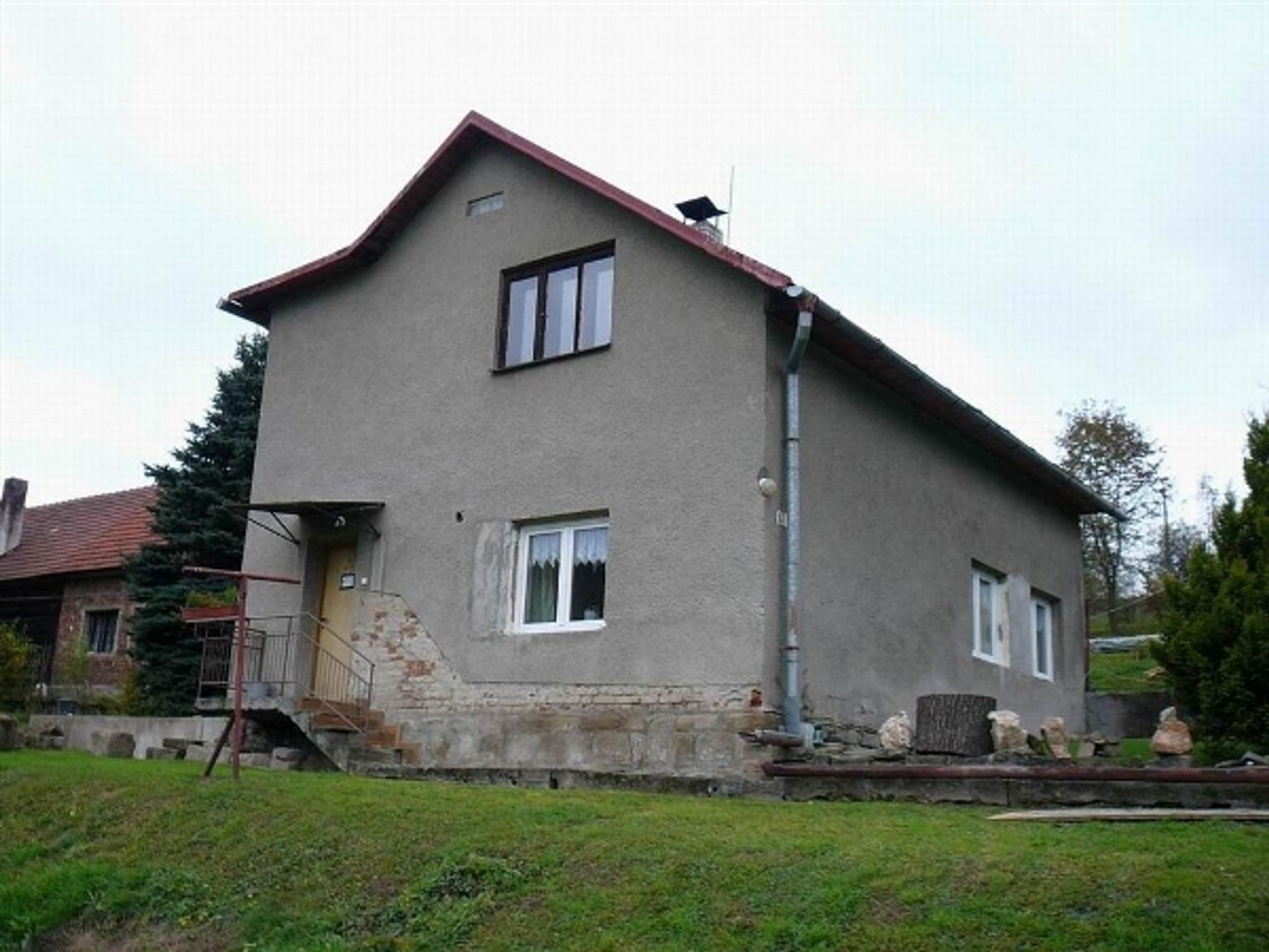 Rodinný dům Mikulůvka - Exekuce-dražby (1/22)