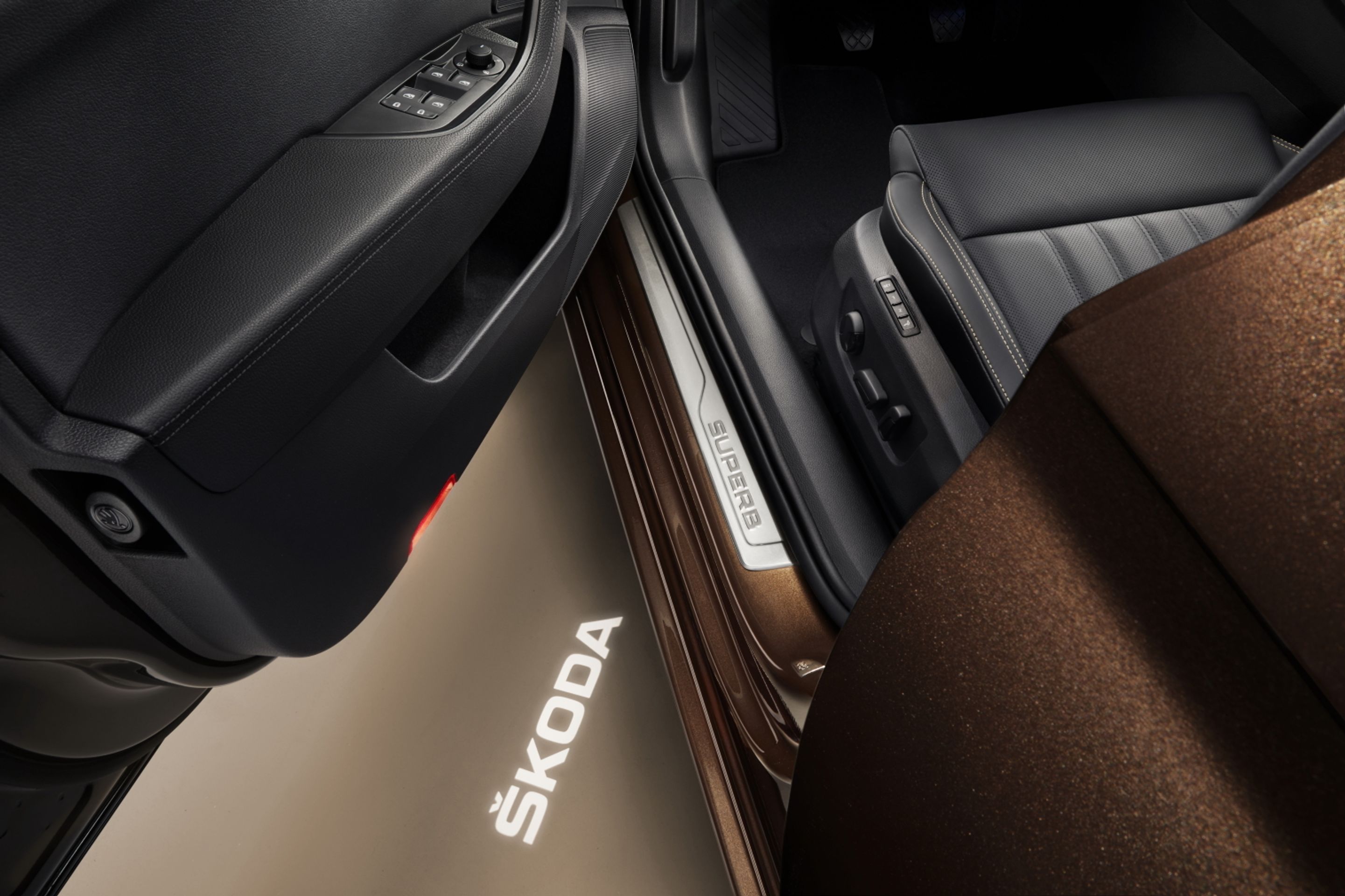 Modernizovaná Škoda Superb - 19 - Fotogalerie: Modernizovaná Škoda Superb (10/25)
