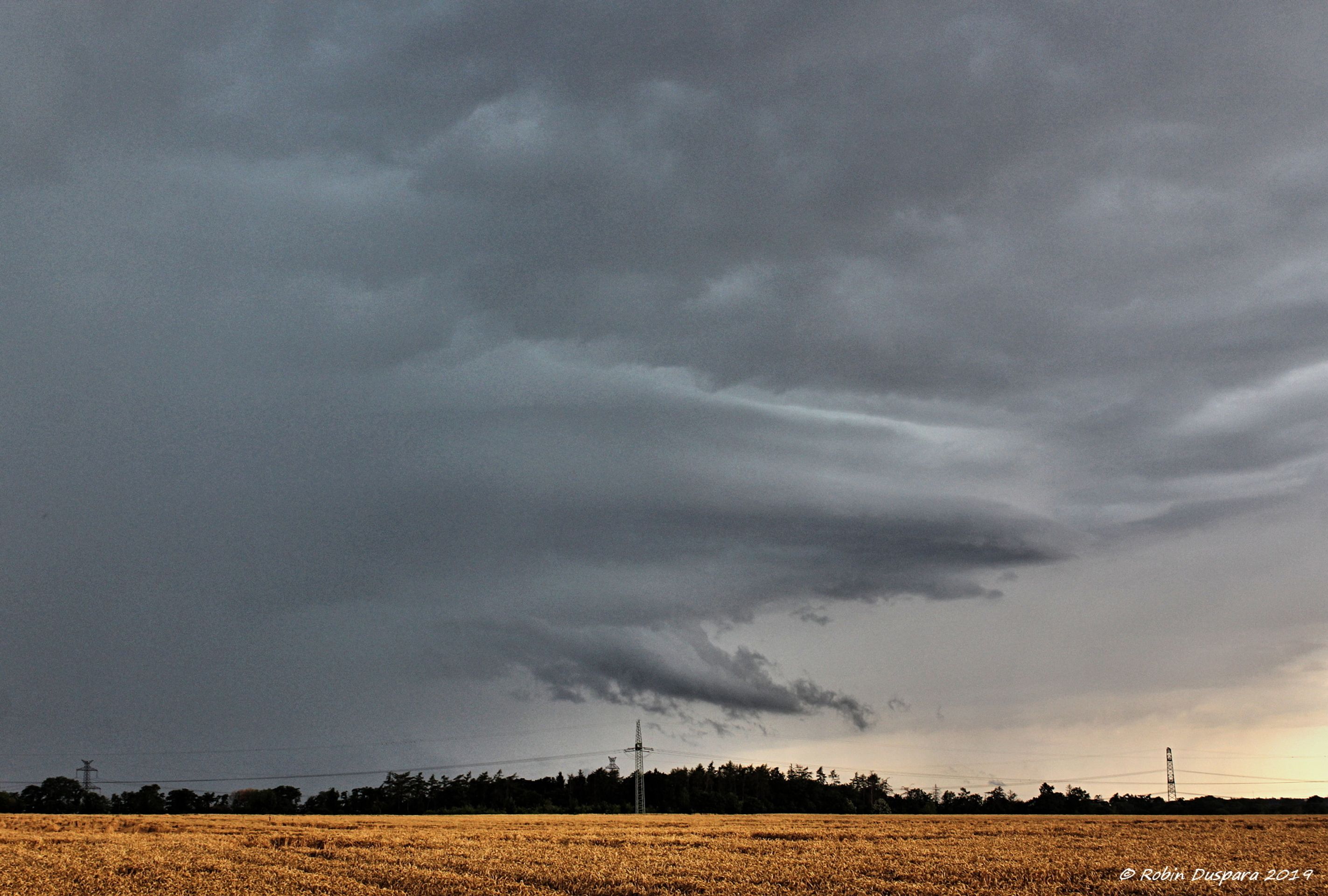 Shelf cloud - 4 - GALERIE: Shelf cloud nad Prahou (4/4)