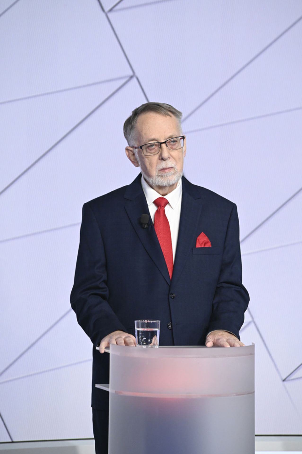 První debata kandidátů (21) - Debata kandidátů (18/47)