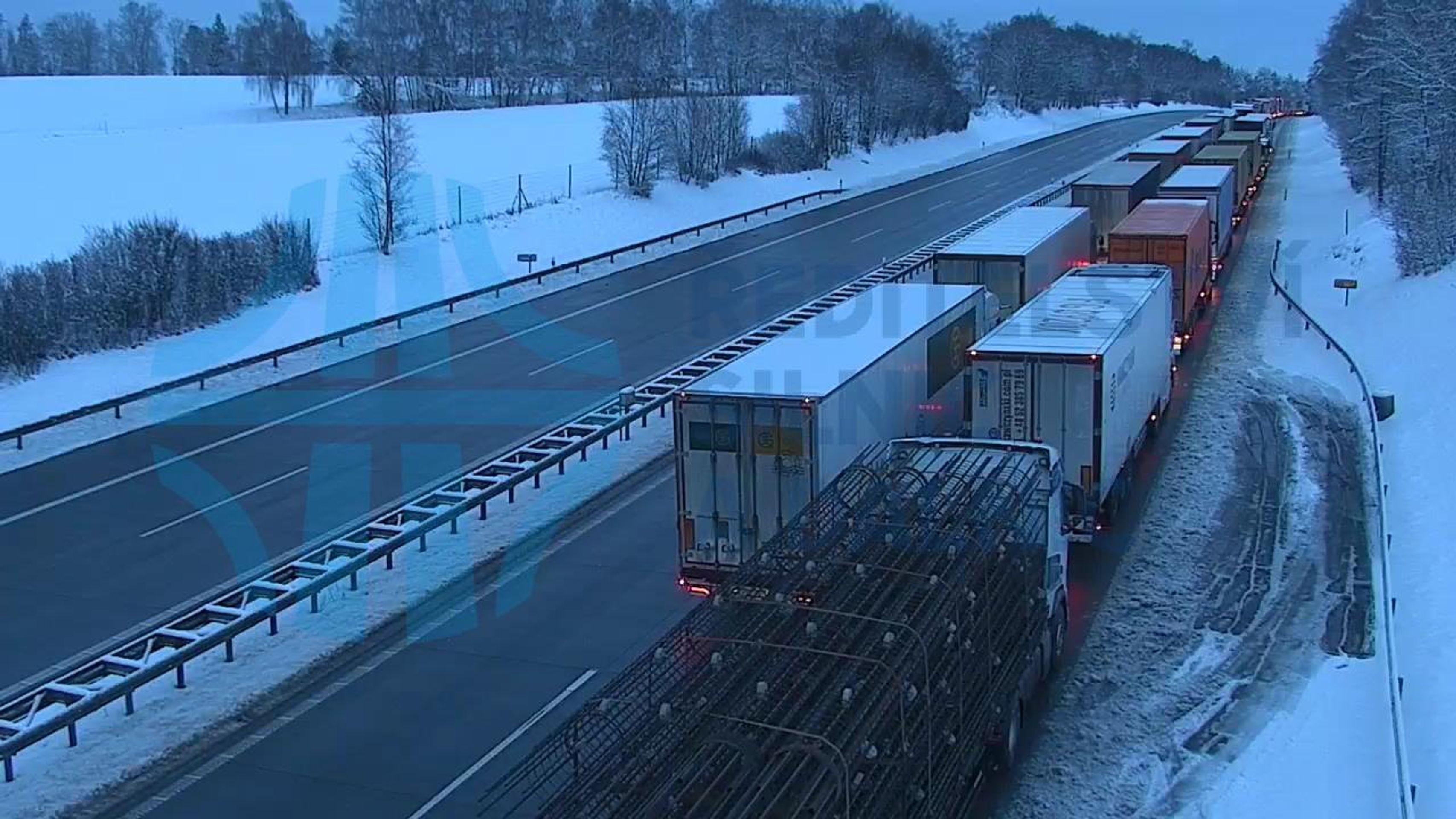 Kalamita na D1 - Dopravní kalamita na D1 (4/6)