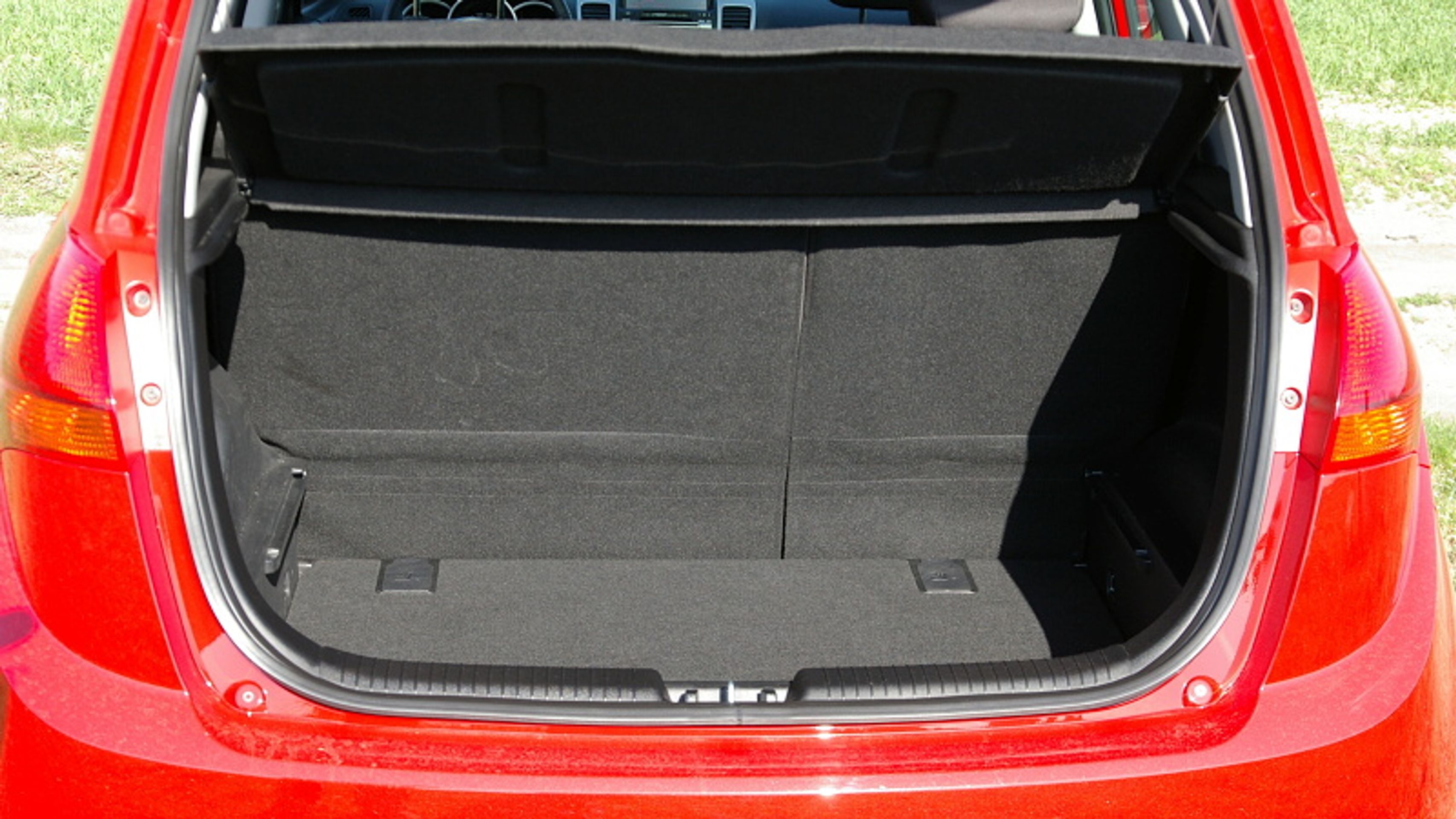 Kia Venga - 7 - OBRAZEM Kia Venga (7/9)