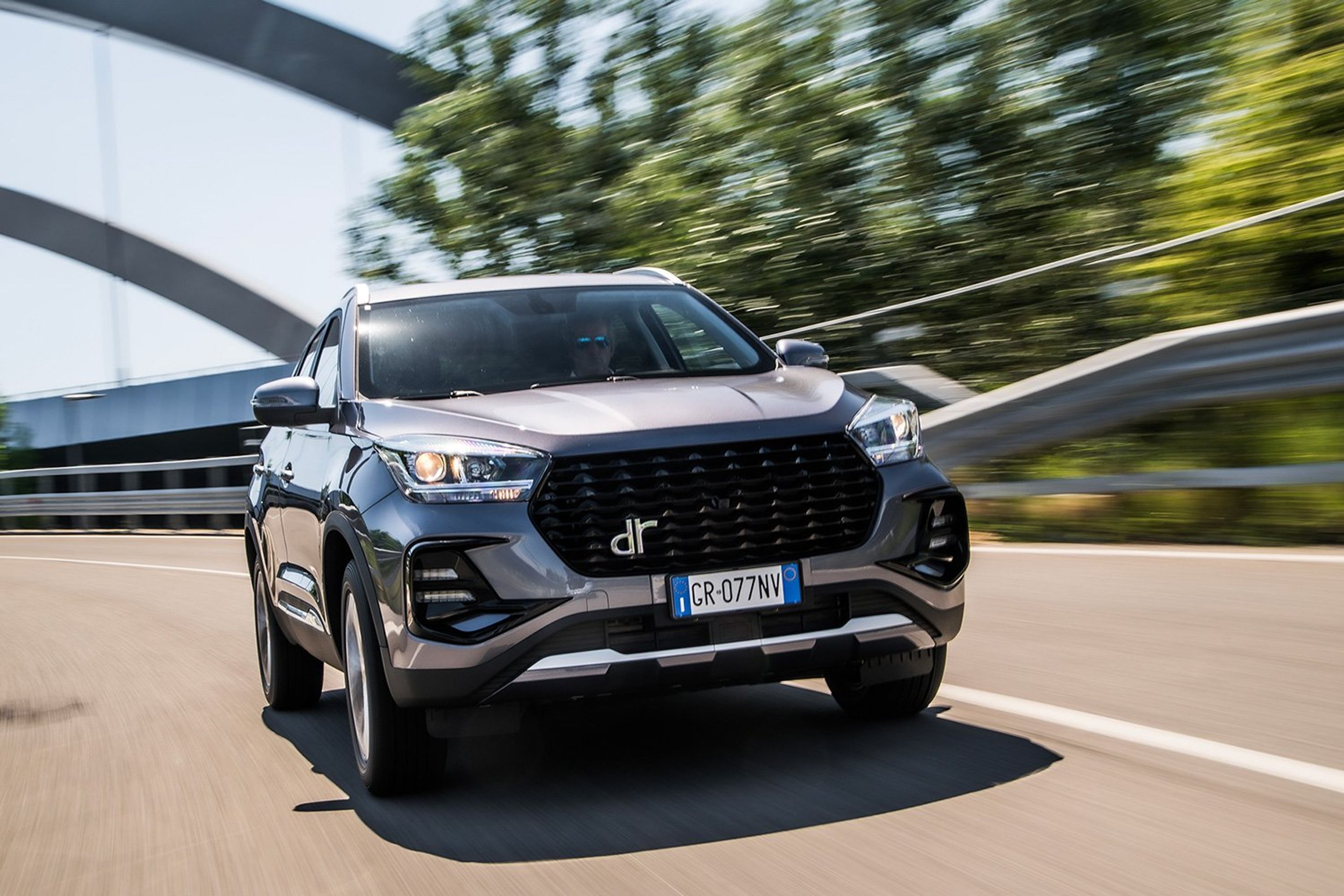Vozy italské automobilky DR Automobiles - Vozy italské automobilky DR Automobiles (8/17)