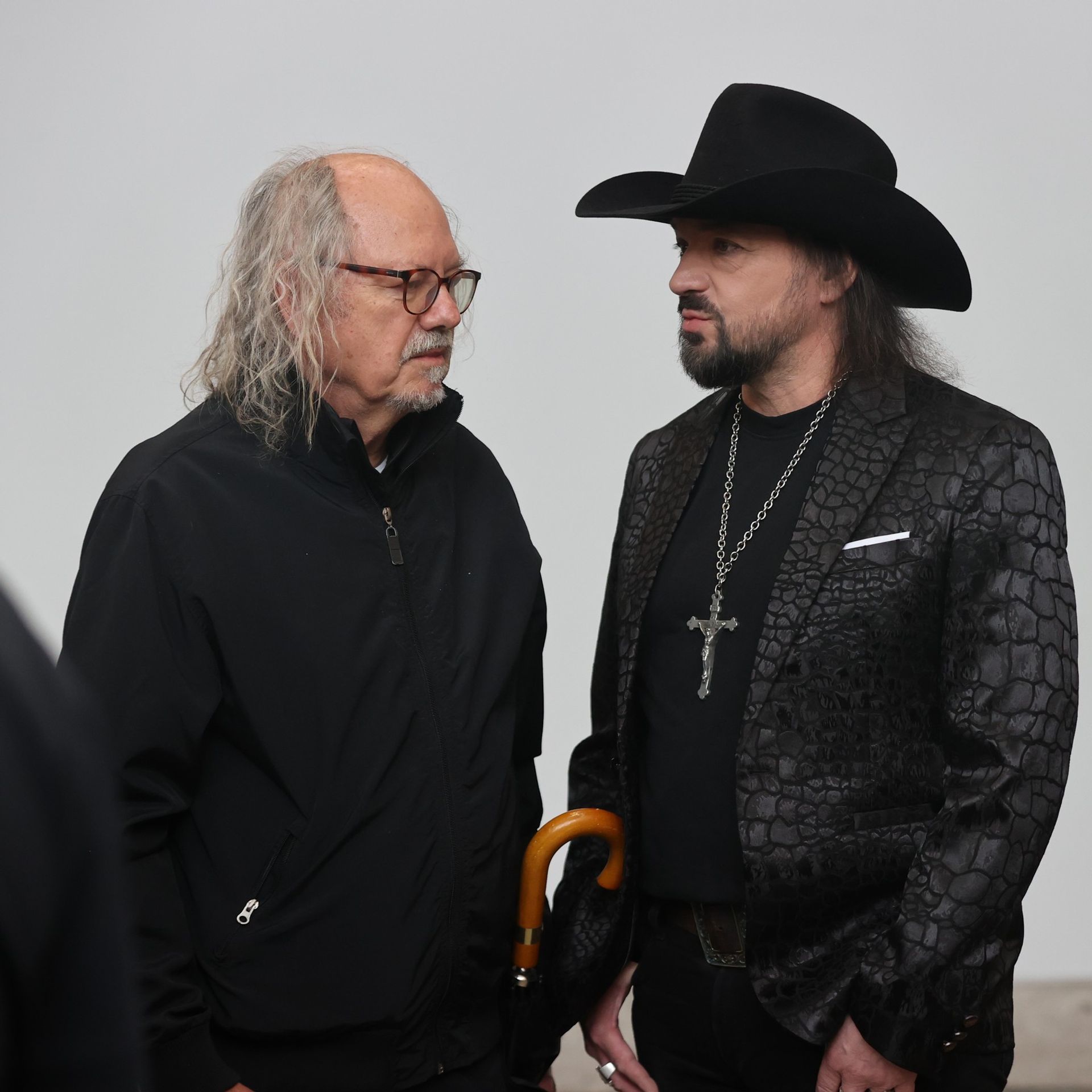 Ondřej Hejma a Robert Kodym - Pohřeb Oskara Petra (4/10)