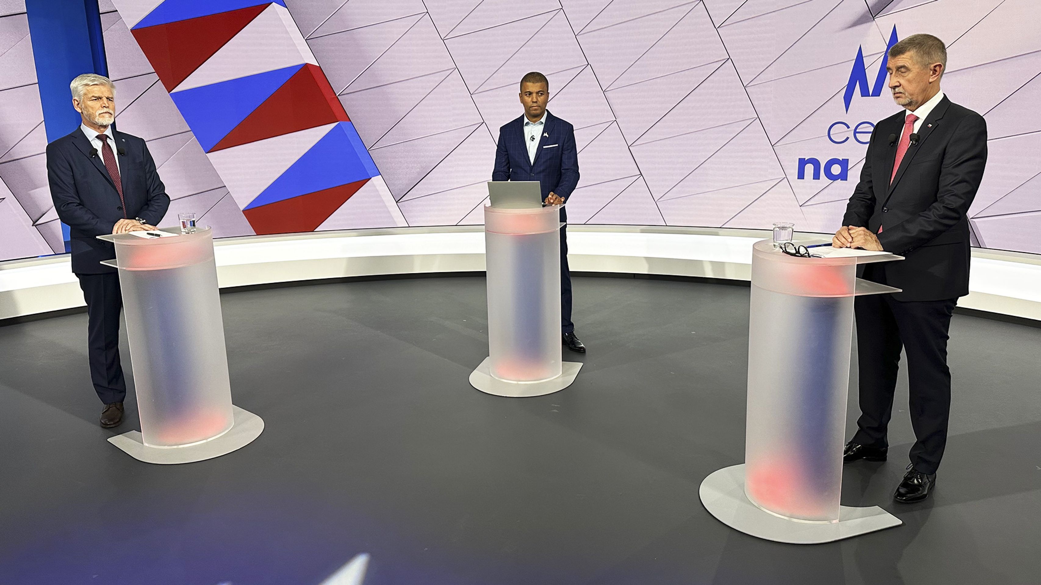 Debata - Debata kandidátů (7/17)