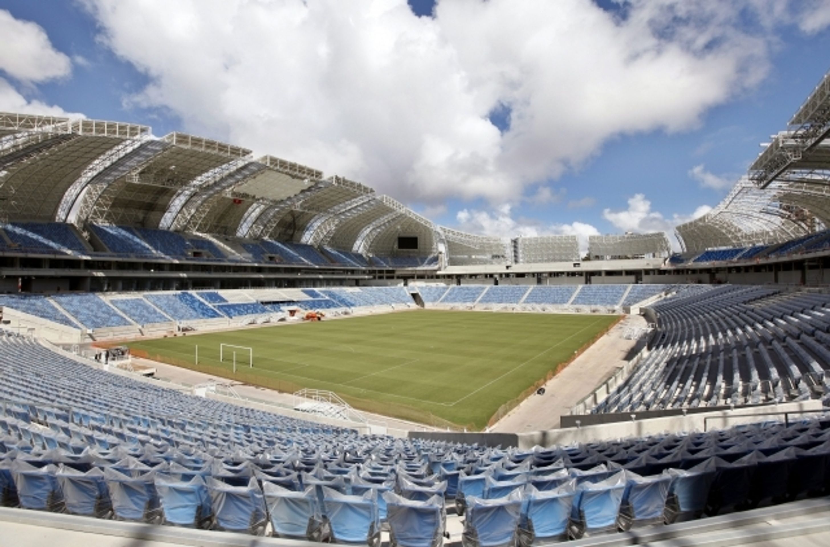Arena das Dunas, Natal, kapacita 42 086 diváků, domovský stánek druholigového klubu América Natal - GALERIE: Stadiony pro fotbalové MS 2014 (6/21)