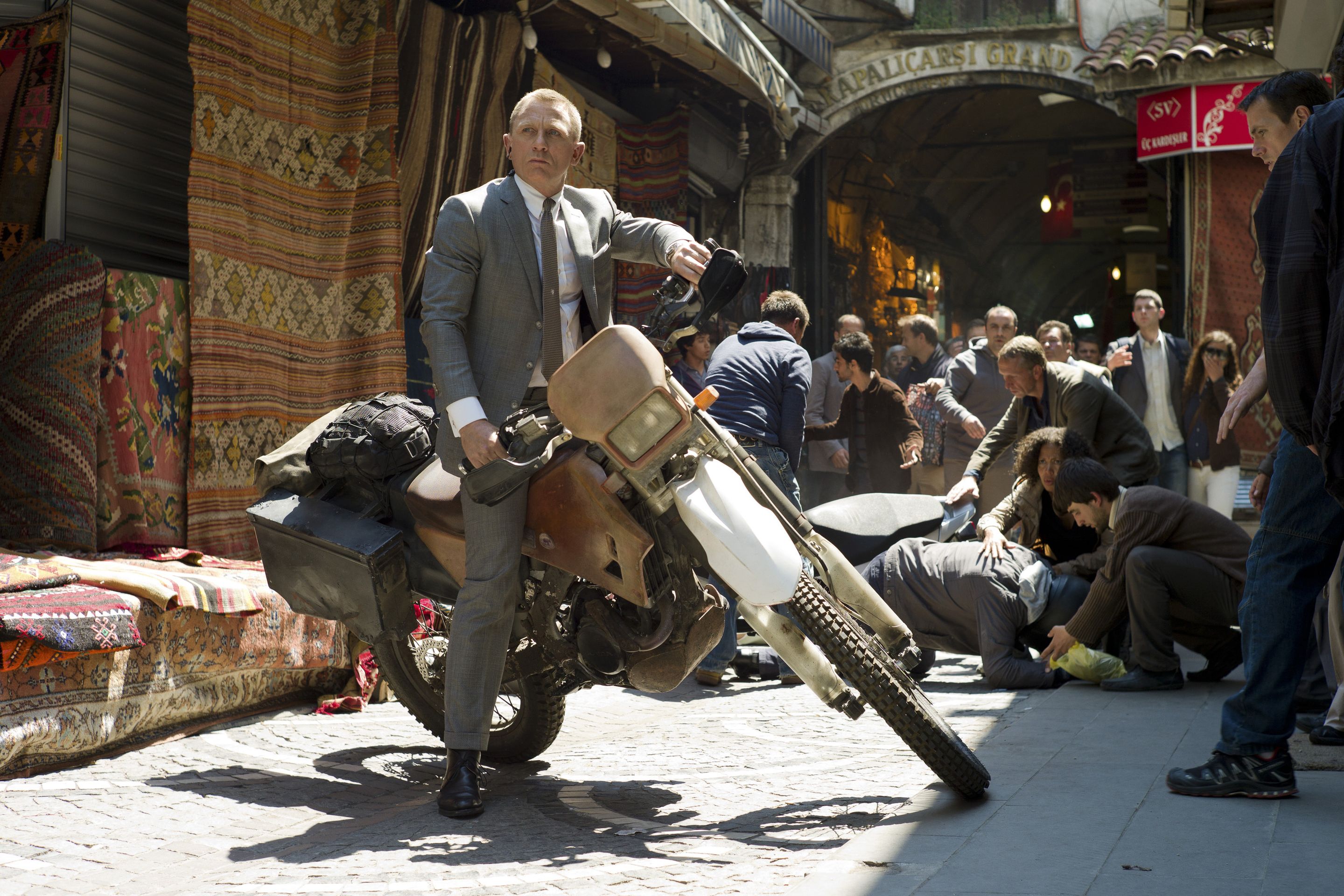 James Bond - Skyfall - 1 - GALERIE - James Bond - Skyfall (2/11)