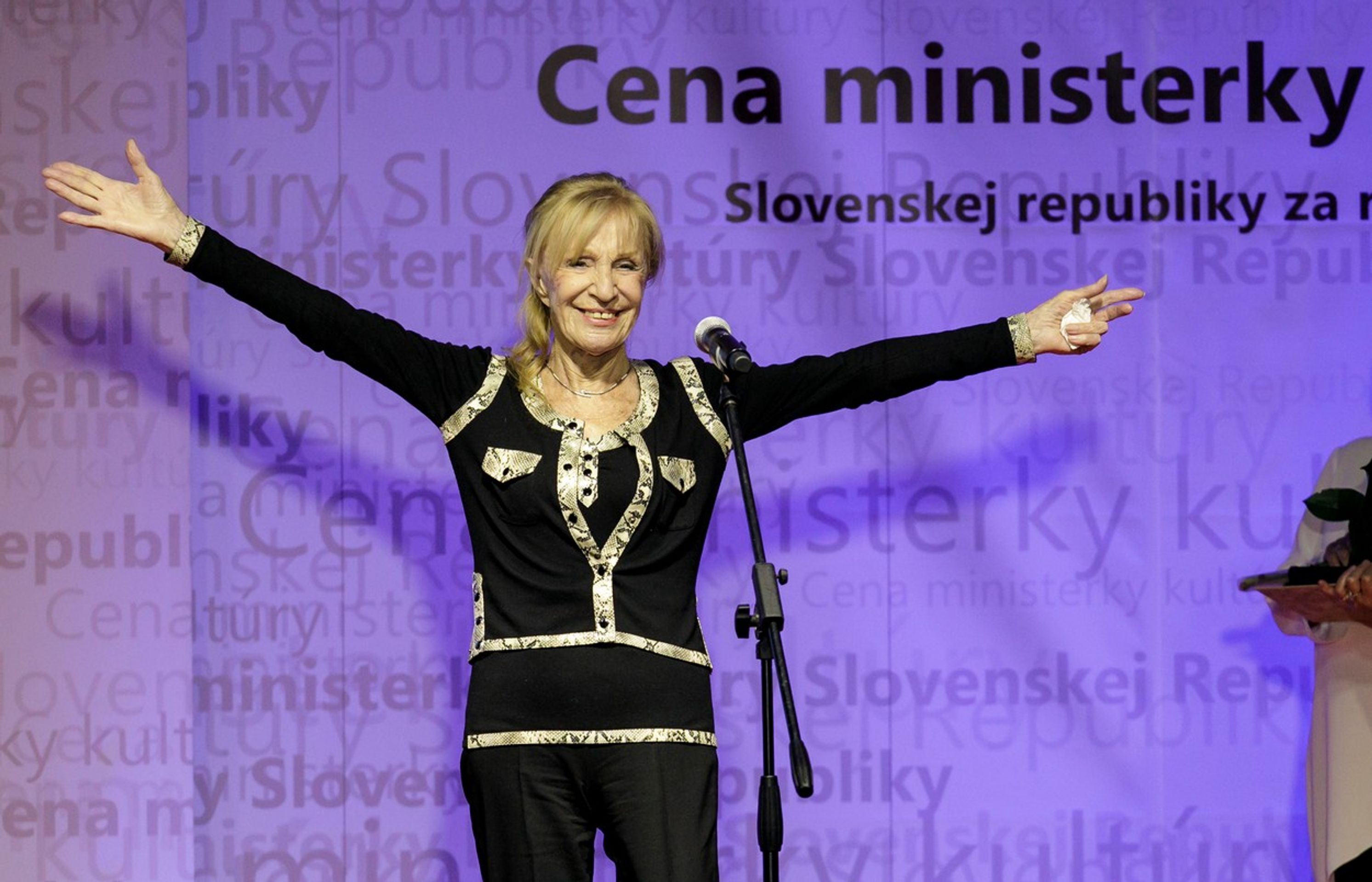 Mária Kráľovičová - Mária Kráľovičová (3/4)