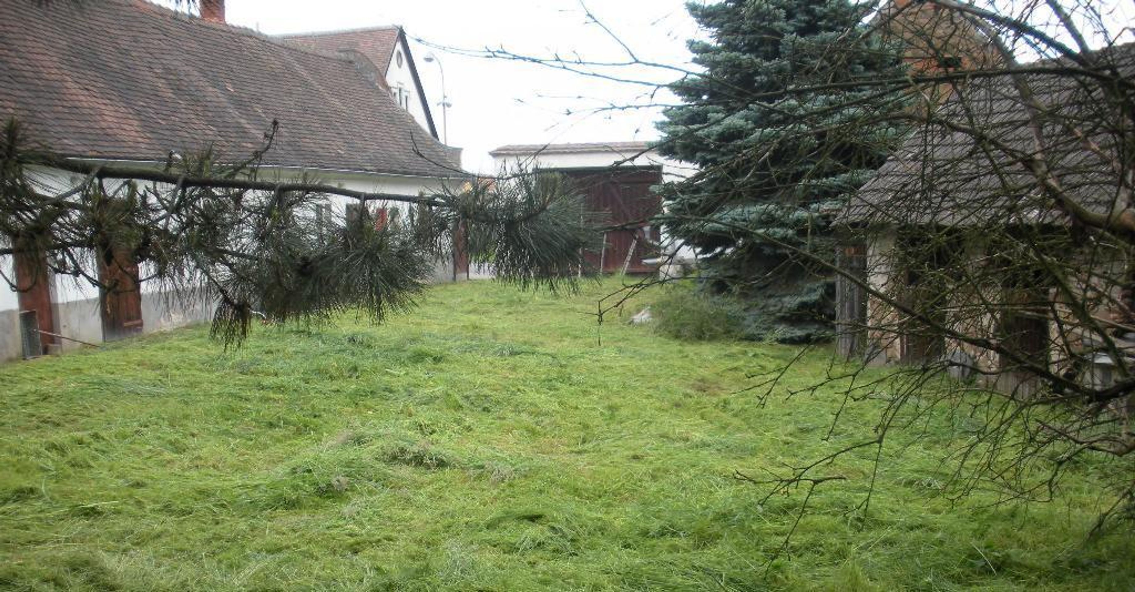 Domy, které nabízí stát - Zdechovice - 2 - GALERIE: Územní pracoviště Hradec Králové (4/5)