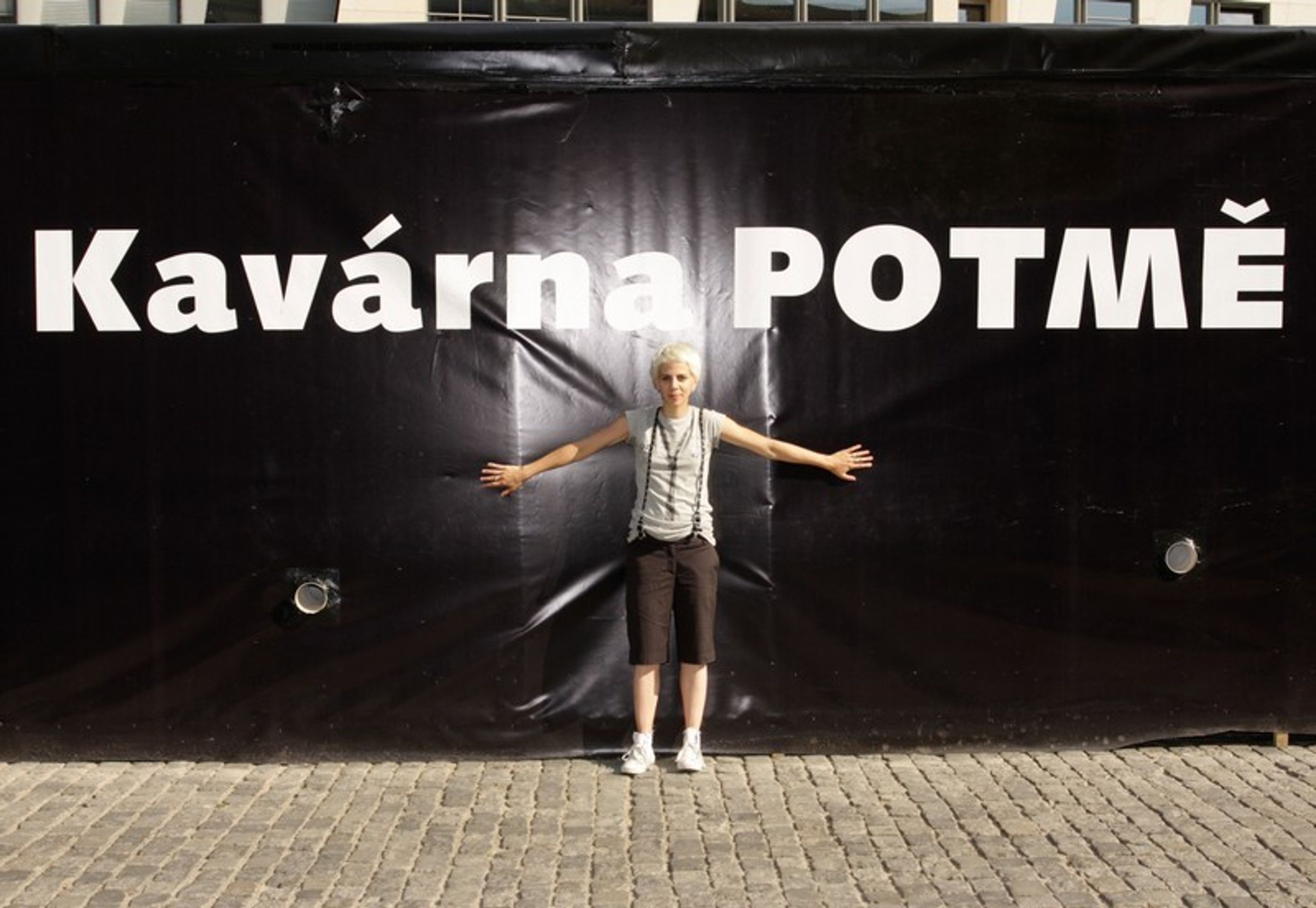 Kavárna POTMĚ. - Aneta galerie (5/7)