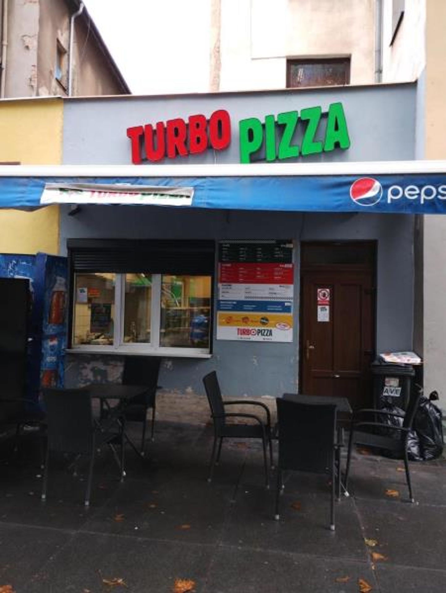 Uzavřená pizzérie Turbo Pizza, Ústí nad Labem (9) - Zavřené restaurace a rychlá občerstvení (1/41)