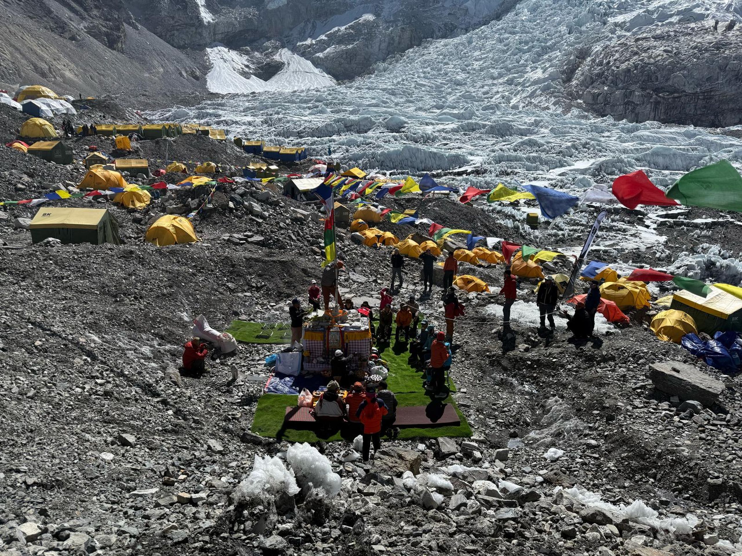 Česká expedice na Mount Everest (17) - Česká expedice na Mount Everest (4/28)