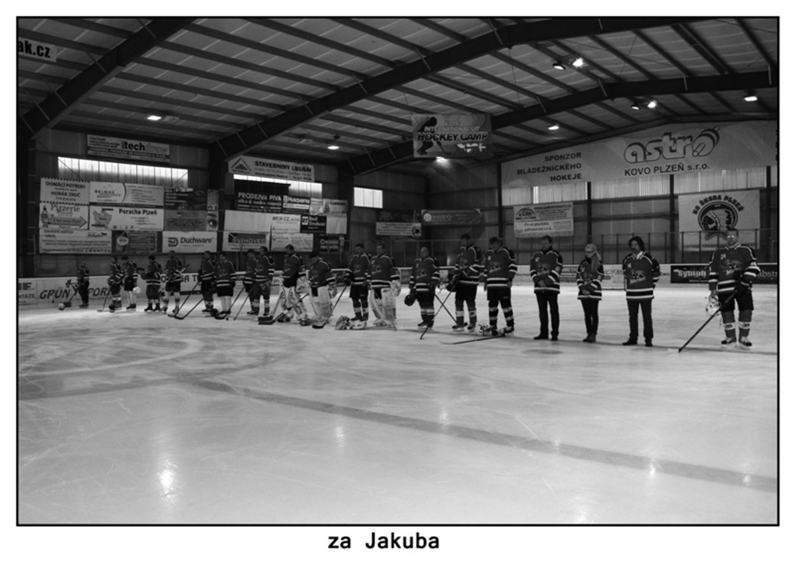 Rozlučka s Jakubem Demišem - 2 - GALERIE: Rozlučka s Jakubem Demišem (1/8)