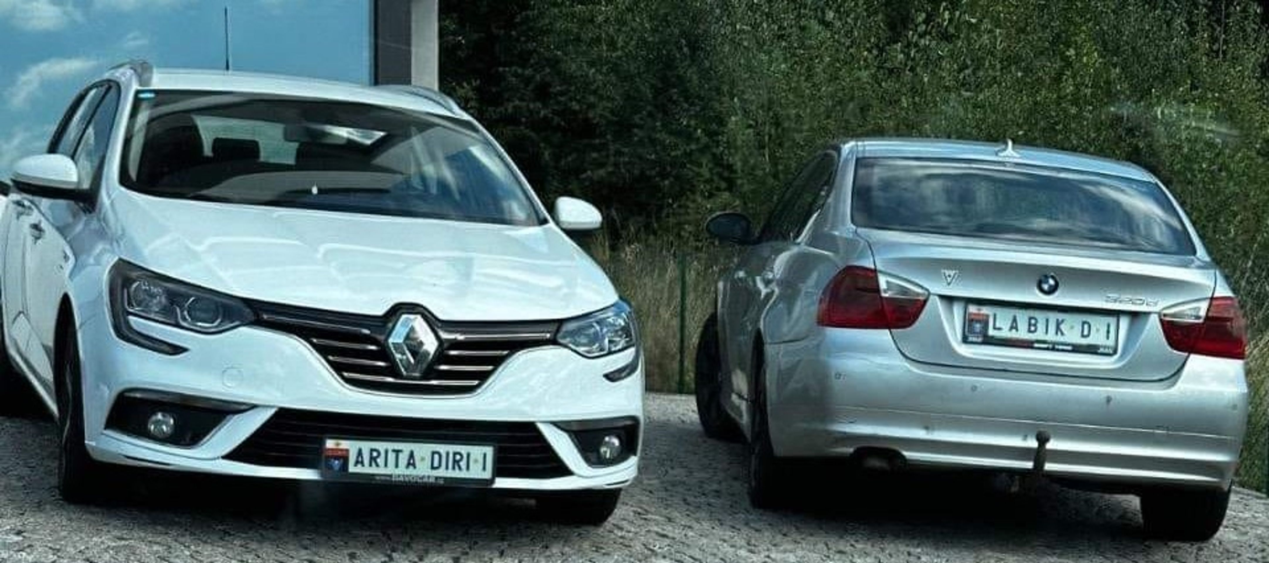 Auta s falešnou SPZ - Auto s nezvyklou registrační značkou (9/9)