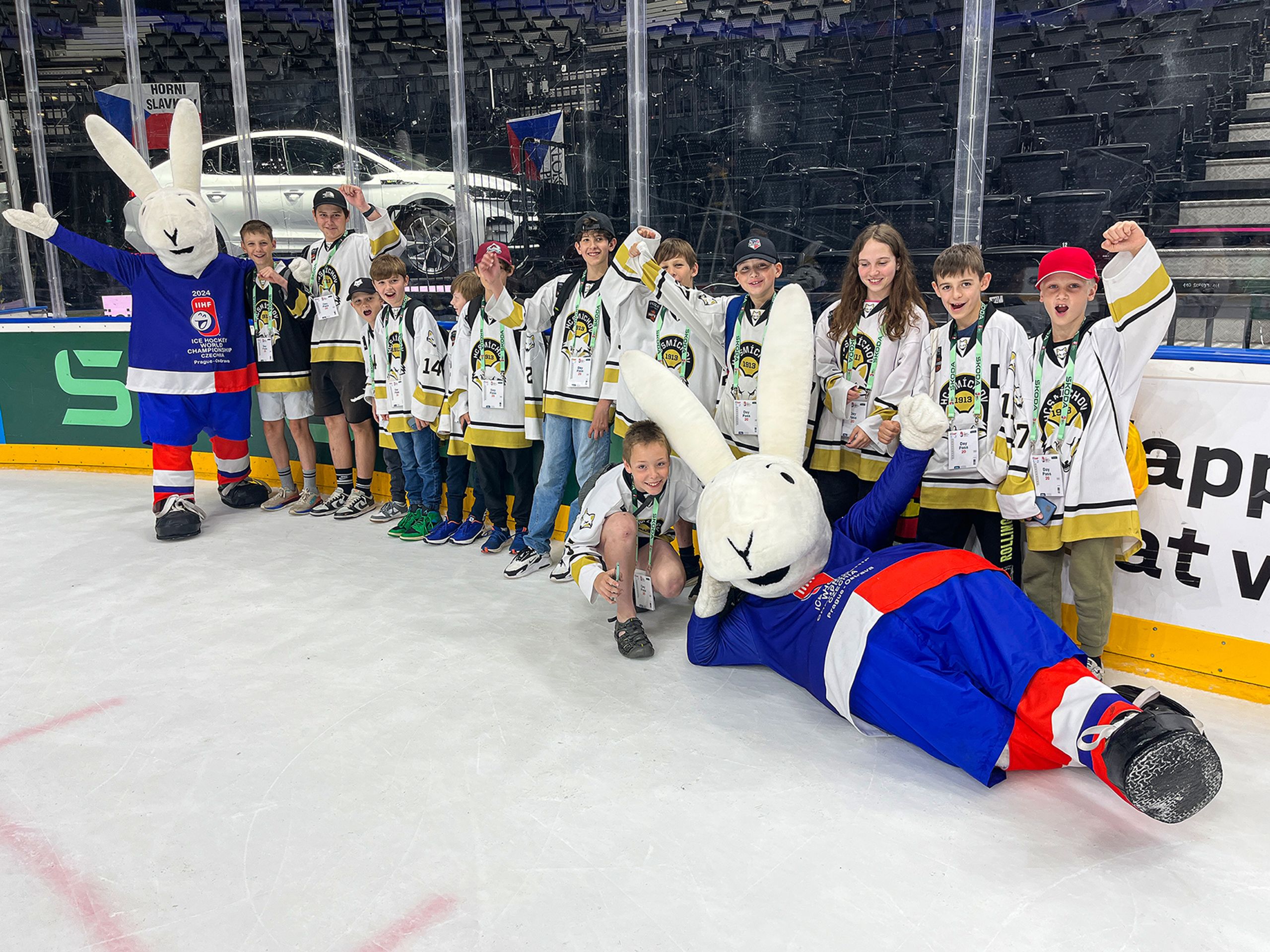 Malí hokejisté HC Smíchov na mistrovství světa - Liščata z pražského klubu HC Smíchov na návštěvě světového šampionátu (4/15)