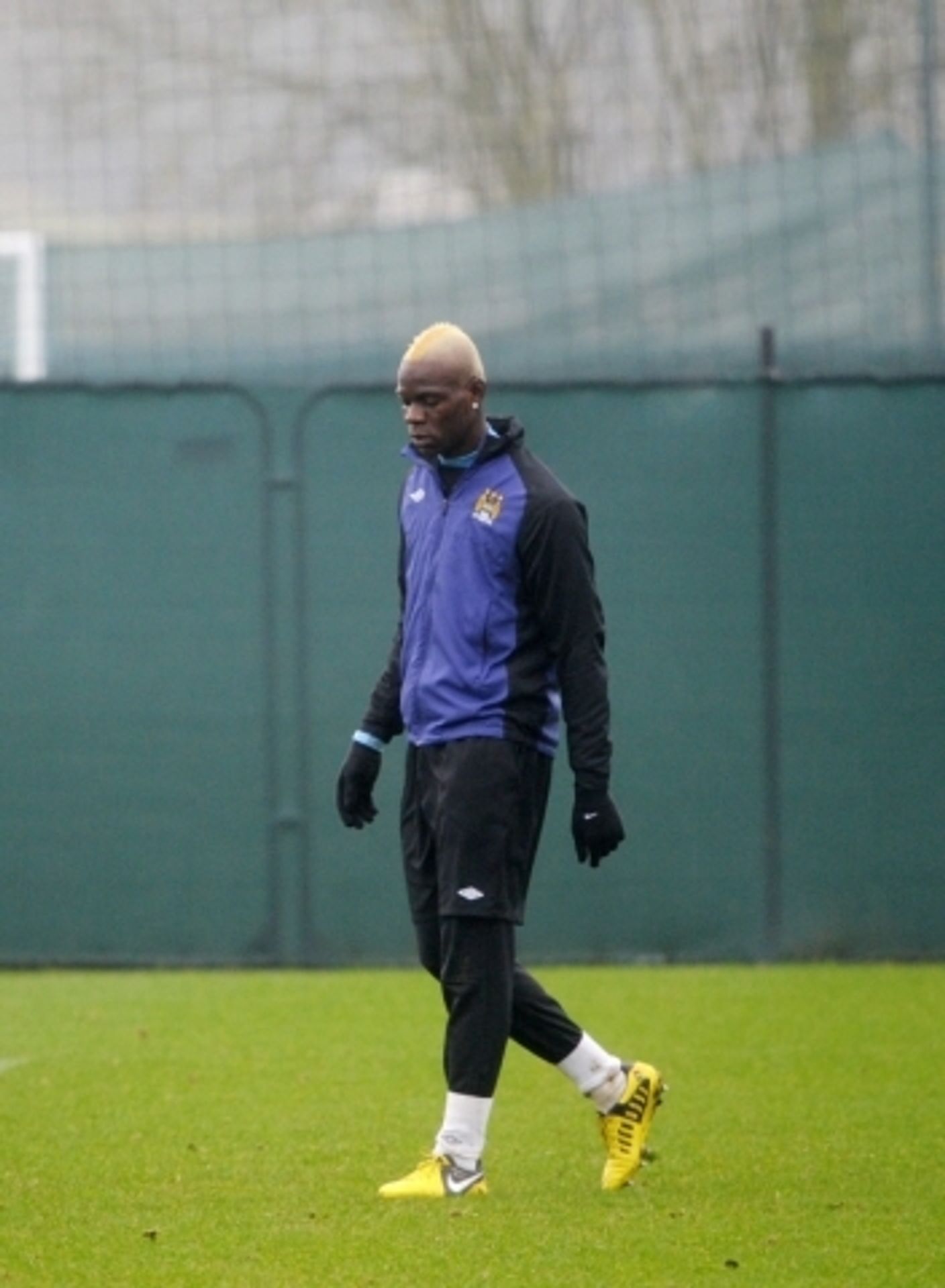 Blonďák Balotelli - 11 - GALERIE: Blonďák Balotelli (2/13)