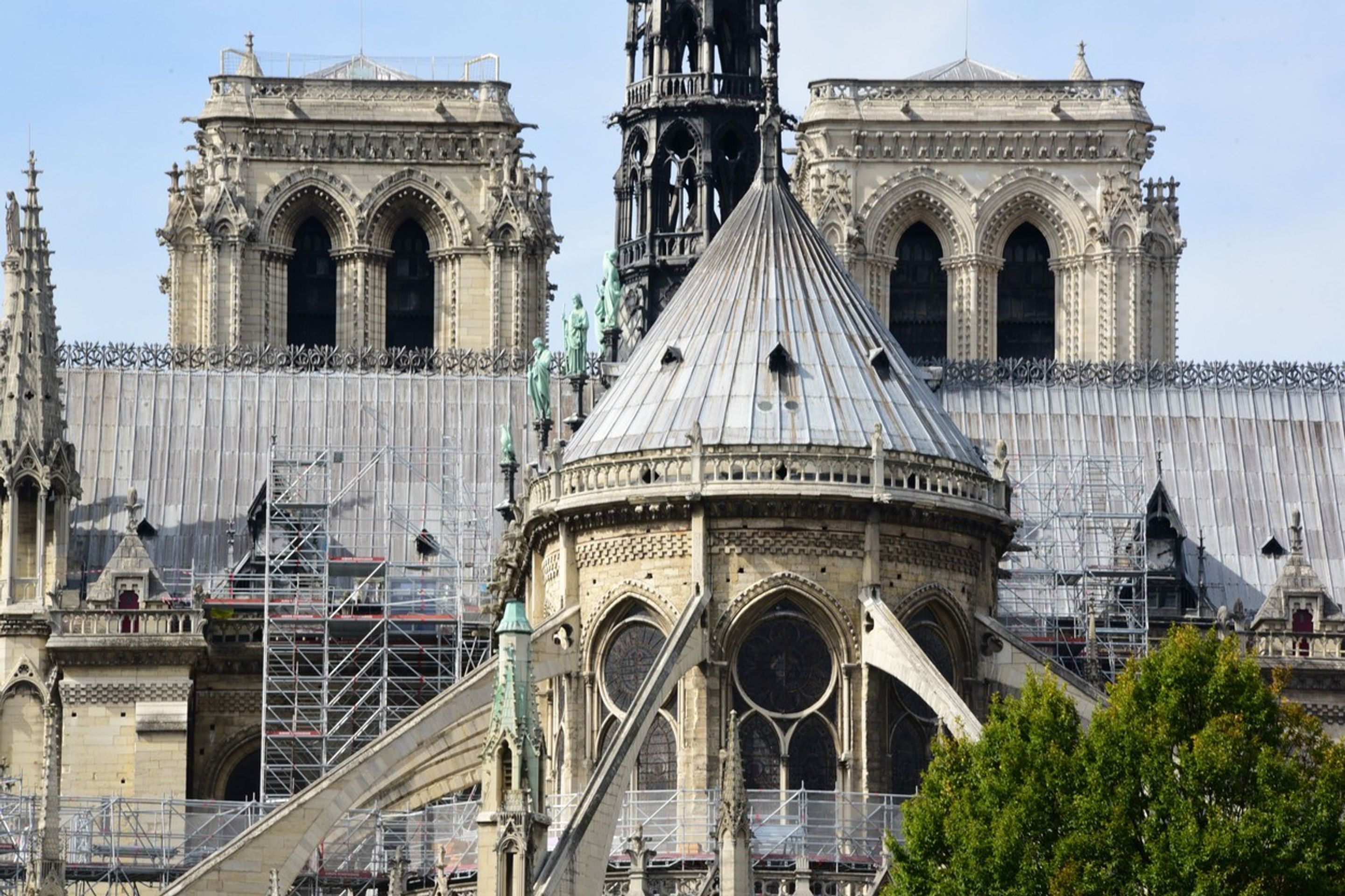Katedrála Notre-Dame - 2018 - GALERIE: Katedrála Notre-Dame (1/13)