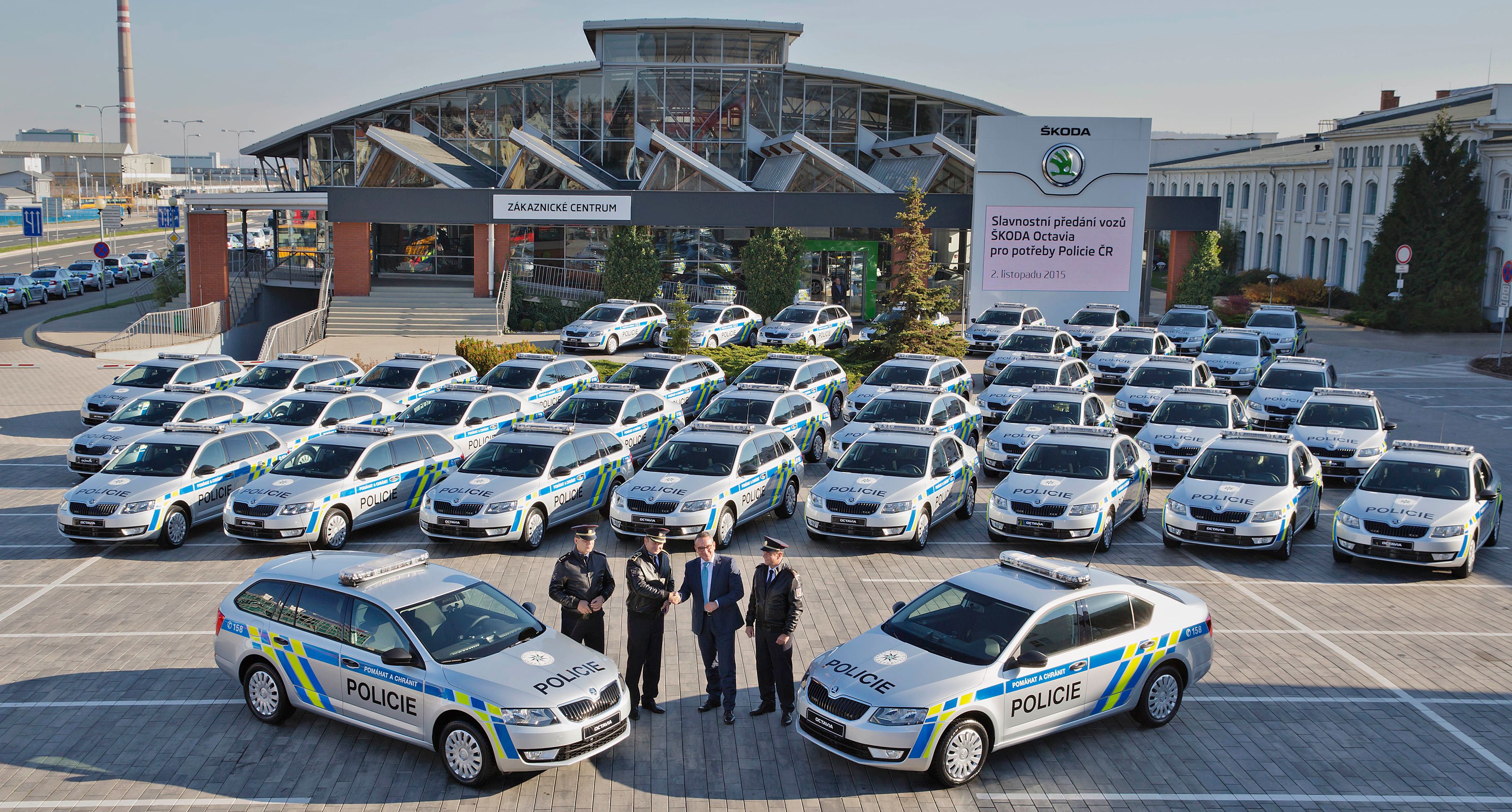 Policie převzala nové Škody Octavia - 4 - GALERIE: Policie převzala nové Škody Octavia (4/5)