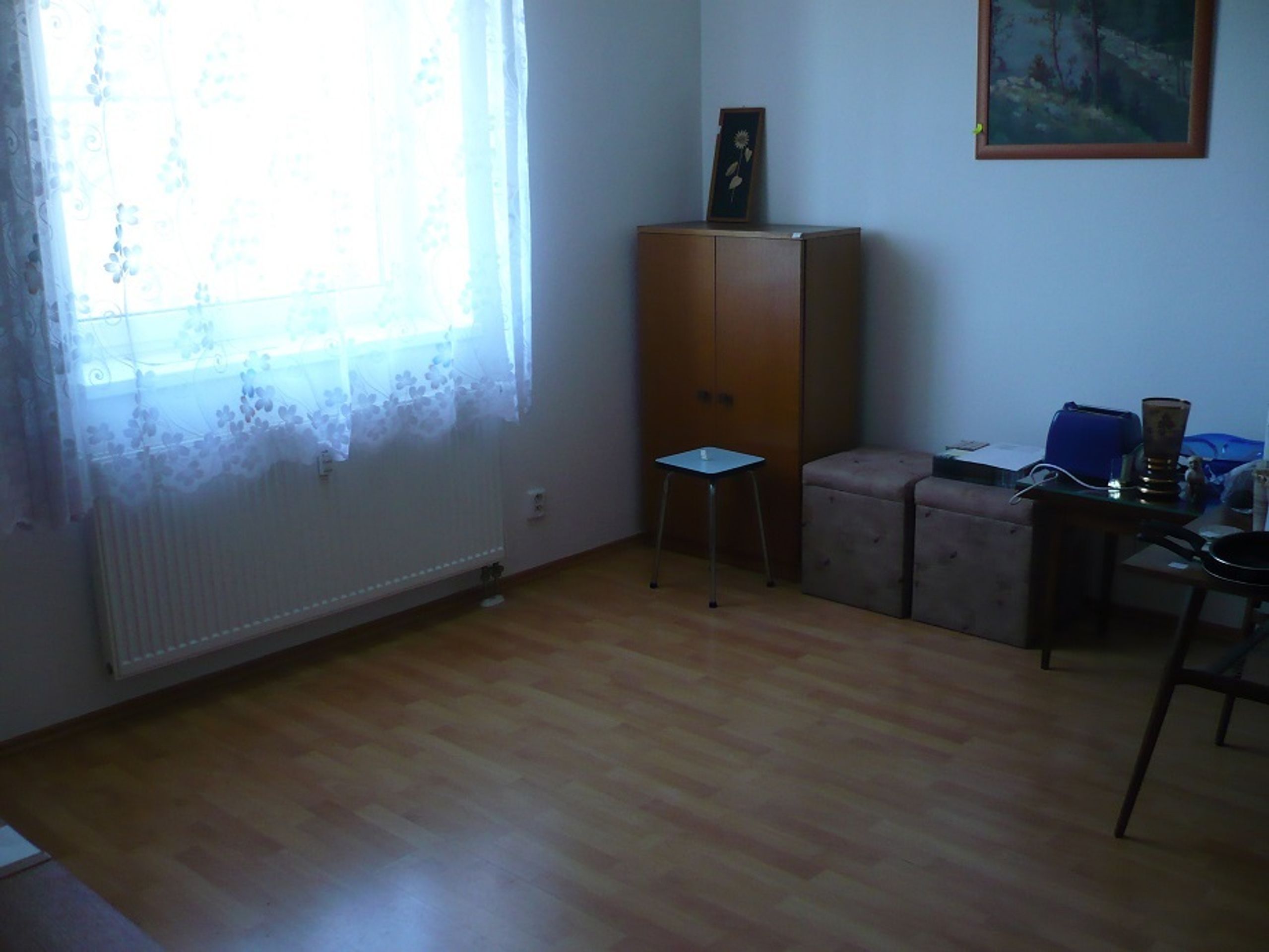 Úřad pro zastupování státu ve věcech majetkových prodává byty - Prodej družstevního podílu s právem nájmu bytu v k.ú. Jindřichův Hradec - 4 - GALERIE: Úřad pro zastupování státu ve věcech majetkových prodává byty - Prodej družstevního podílu s právem nájmu bytu v k.ú. Jindřichův Hradec (4/8)