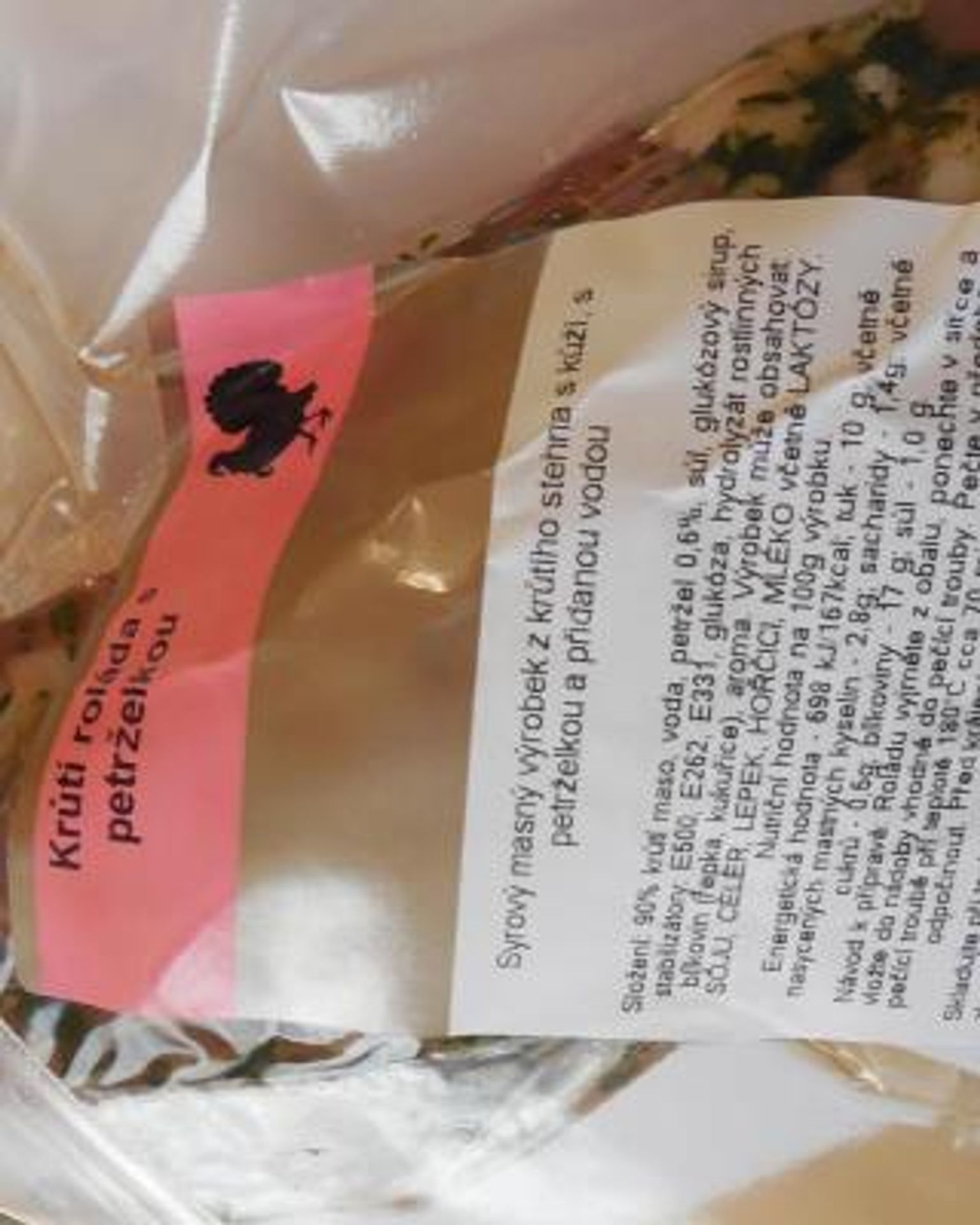 Roláda obsahující salmonelu - Roláda obsahující salmonelu (3/4)