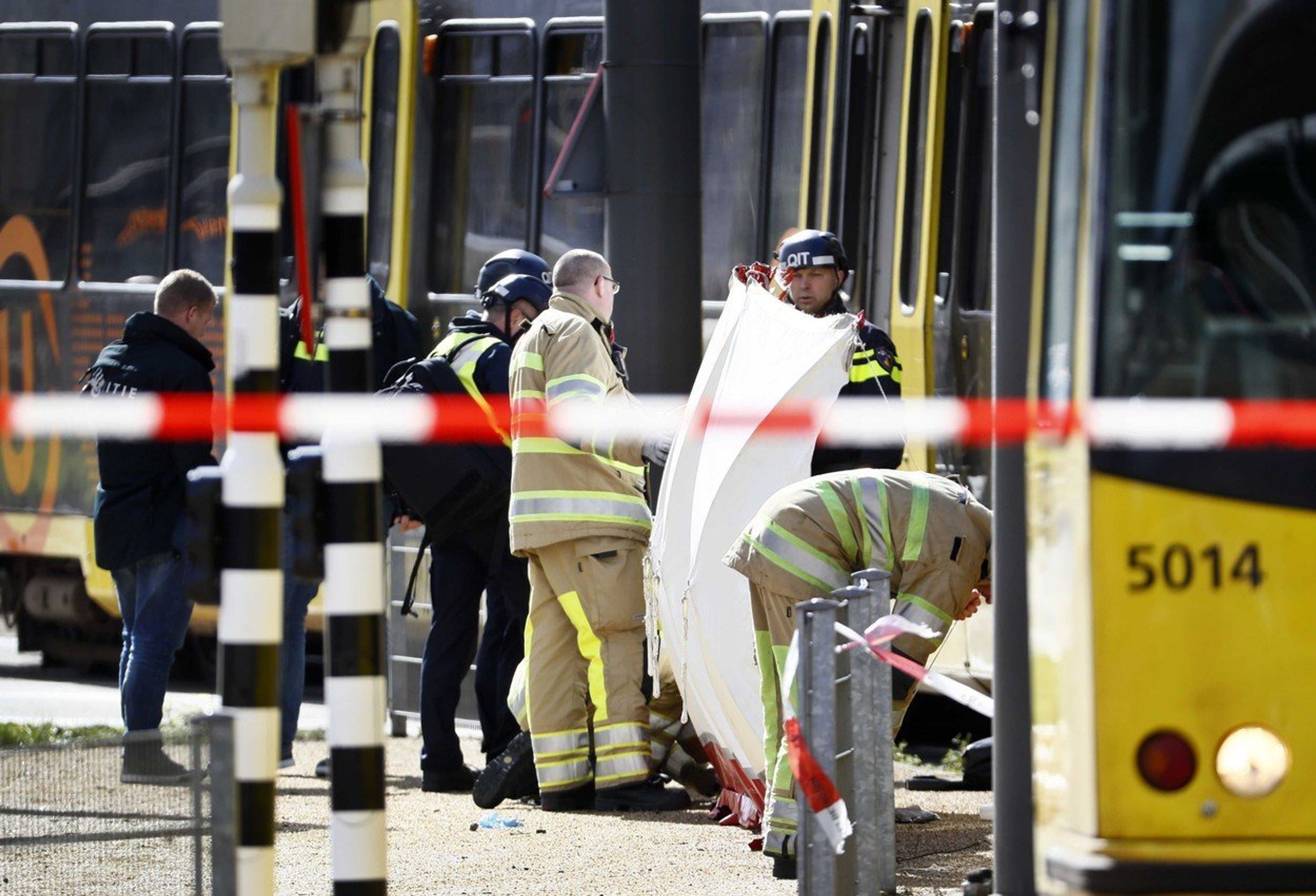 Střelba v tramvaji v nizozemském městě Utrecht - 5 - GALERIE: Střelba v tramvaji v nizozemském městě Utrecht (5/6)