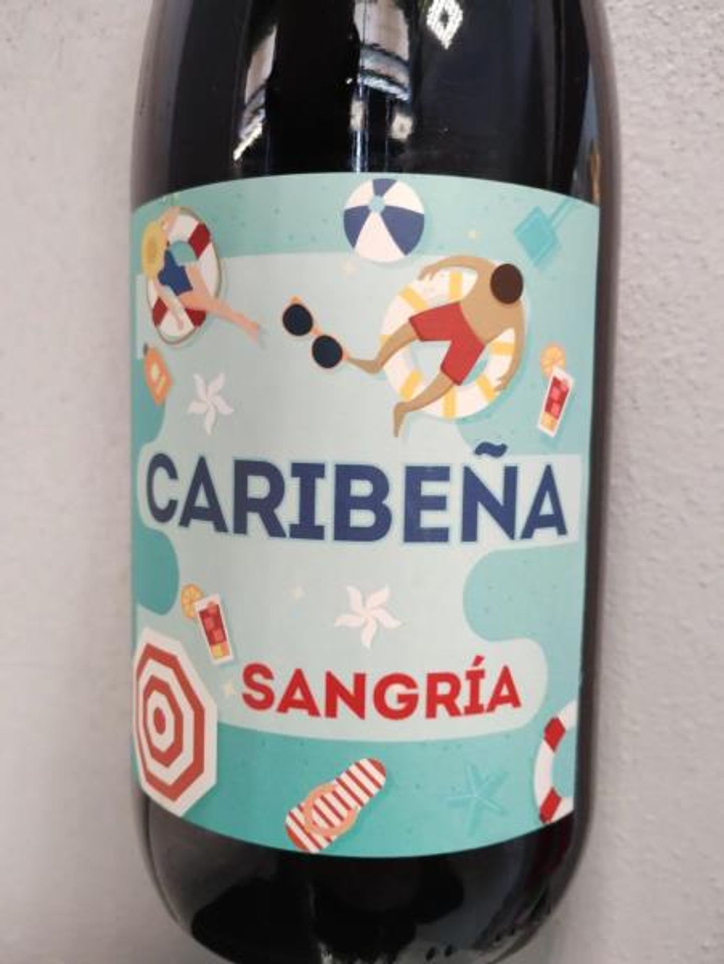 Caribeña Sangría, aromatizovaný vinný nápoj ze Španělska, alk. 7 % obj (2) - Závadná vína (14/17)