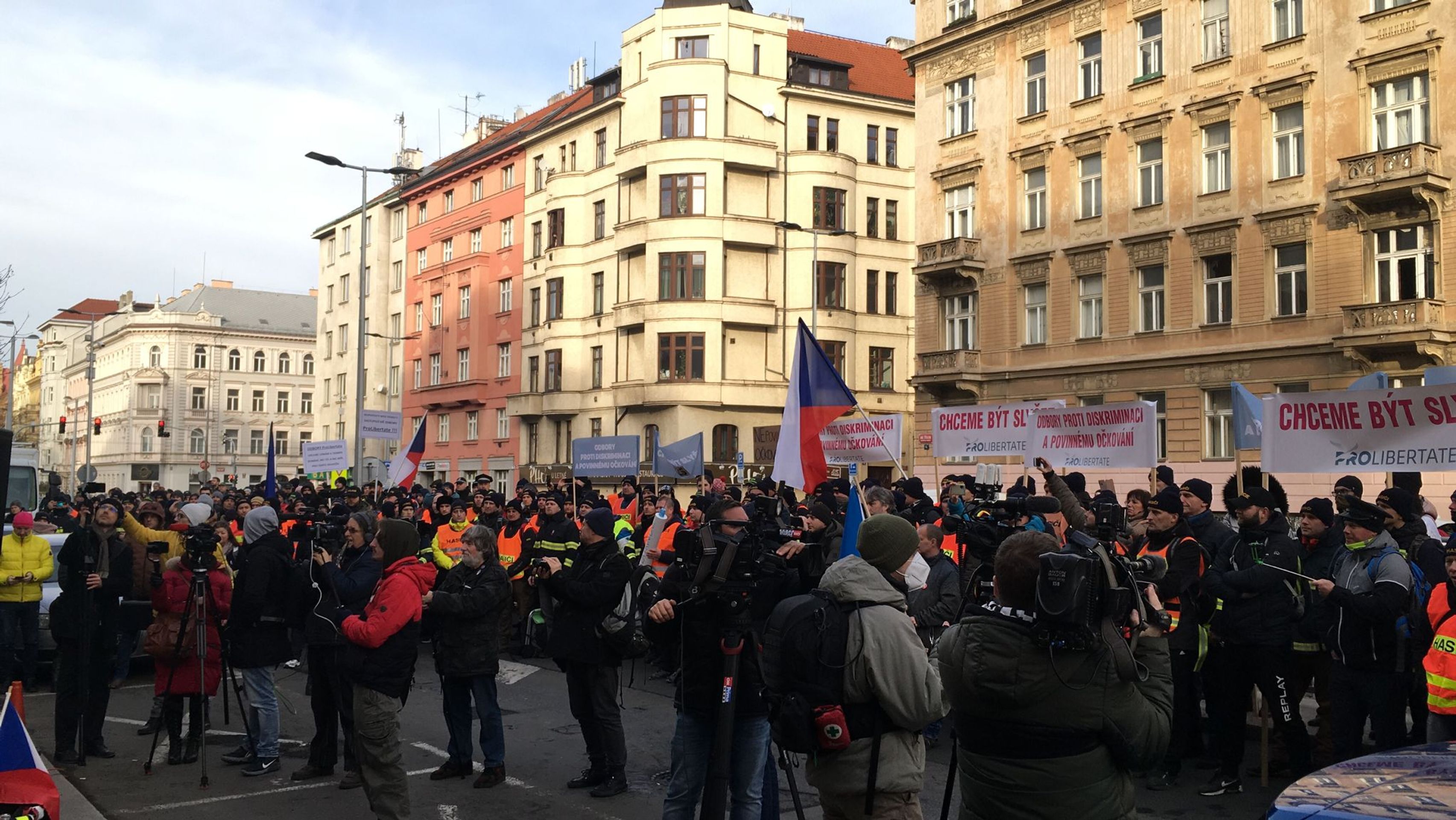 Demonstrace před Ministerstvem vnitra (2) - Demonstrace před Ministerstvem vnitra (11/11)