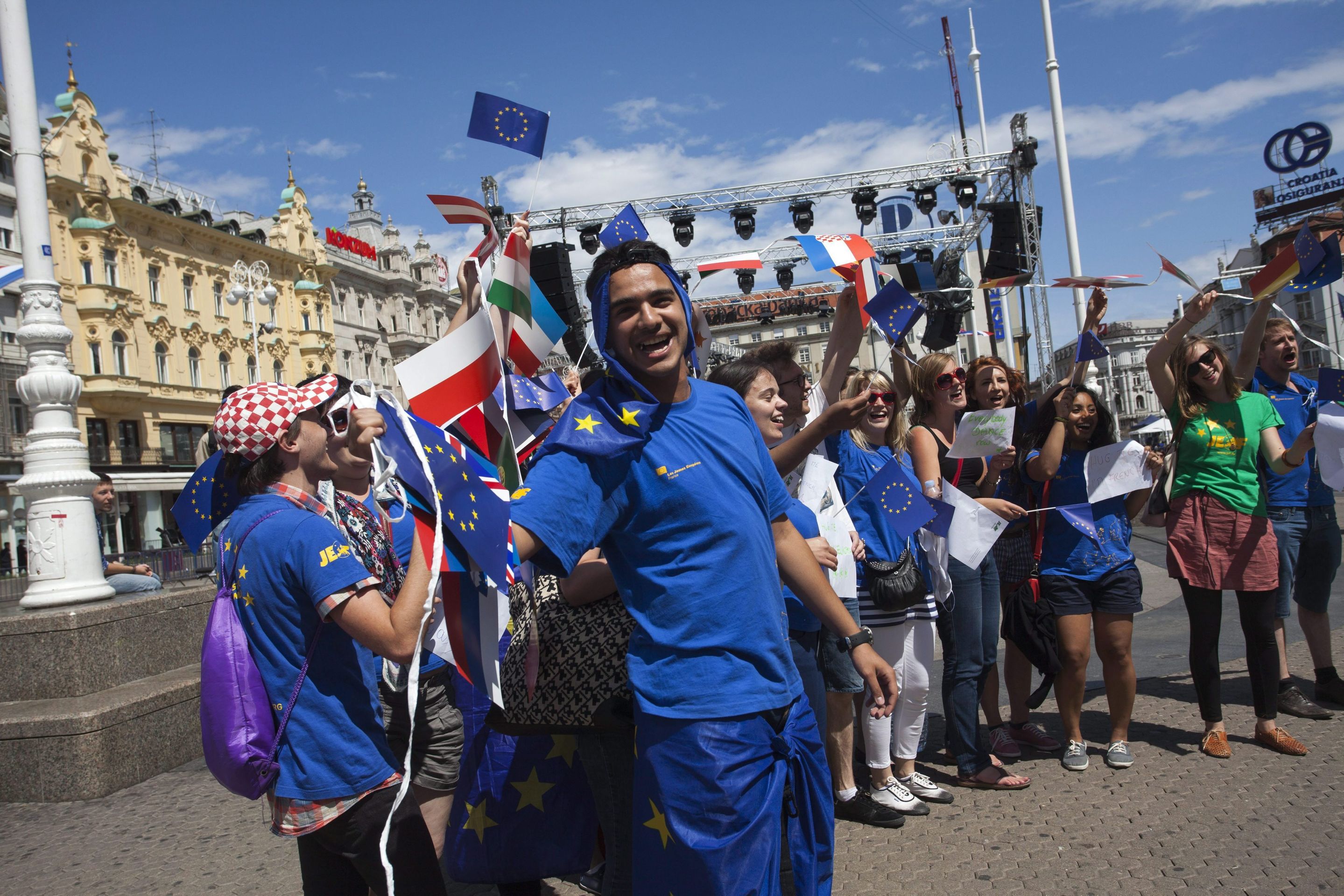 Chorvaté slaví vstup do EU - 1 - GALERIE: Chorvaté slaví vstup do EU (6/6)