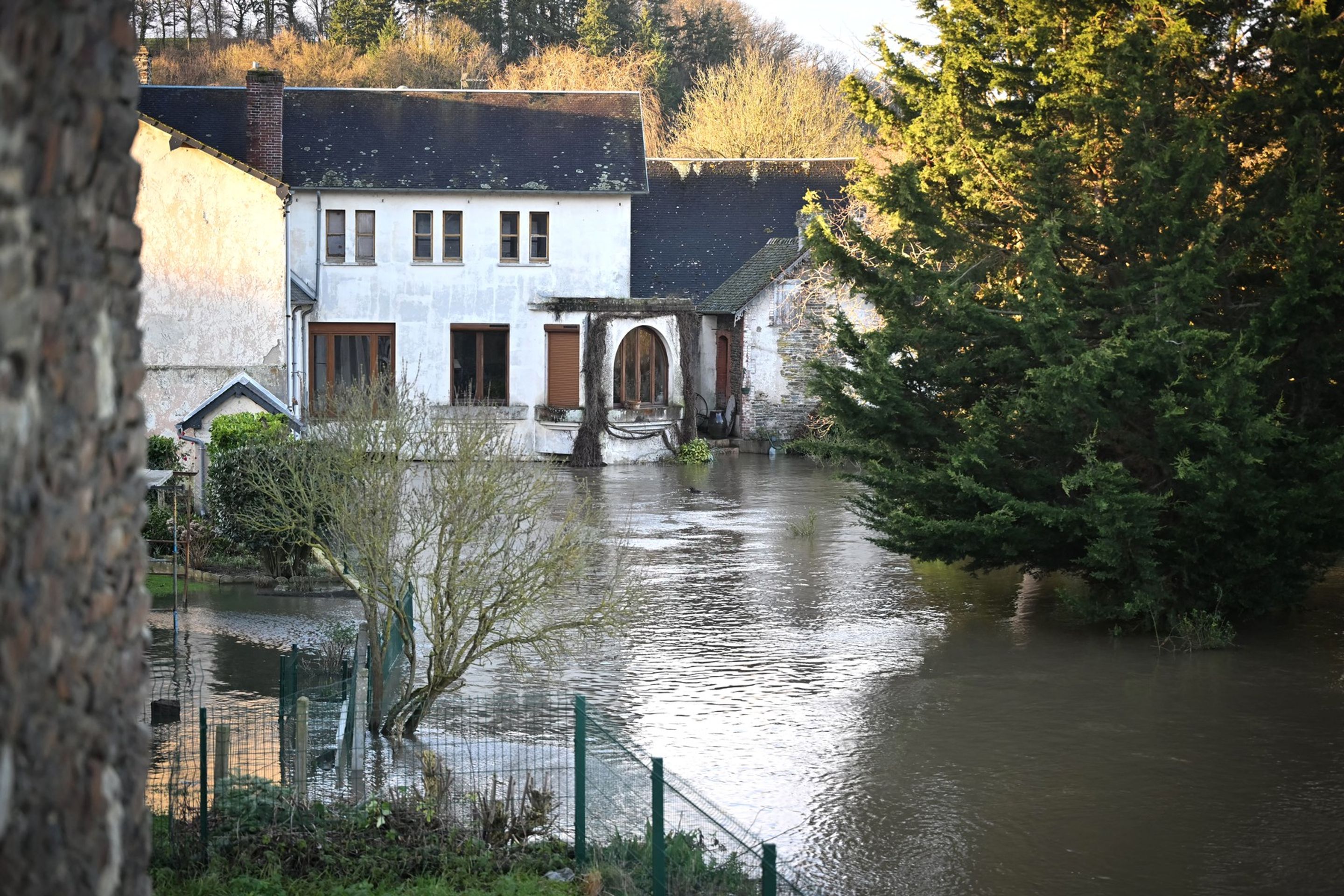 Bouře Herminia, 27. 1. 2025 Francie, Caumont-sur-Orne - Bouře Herminia (1/6)