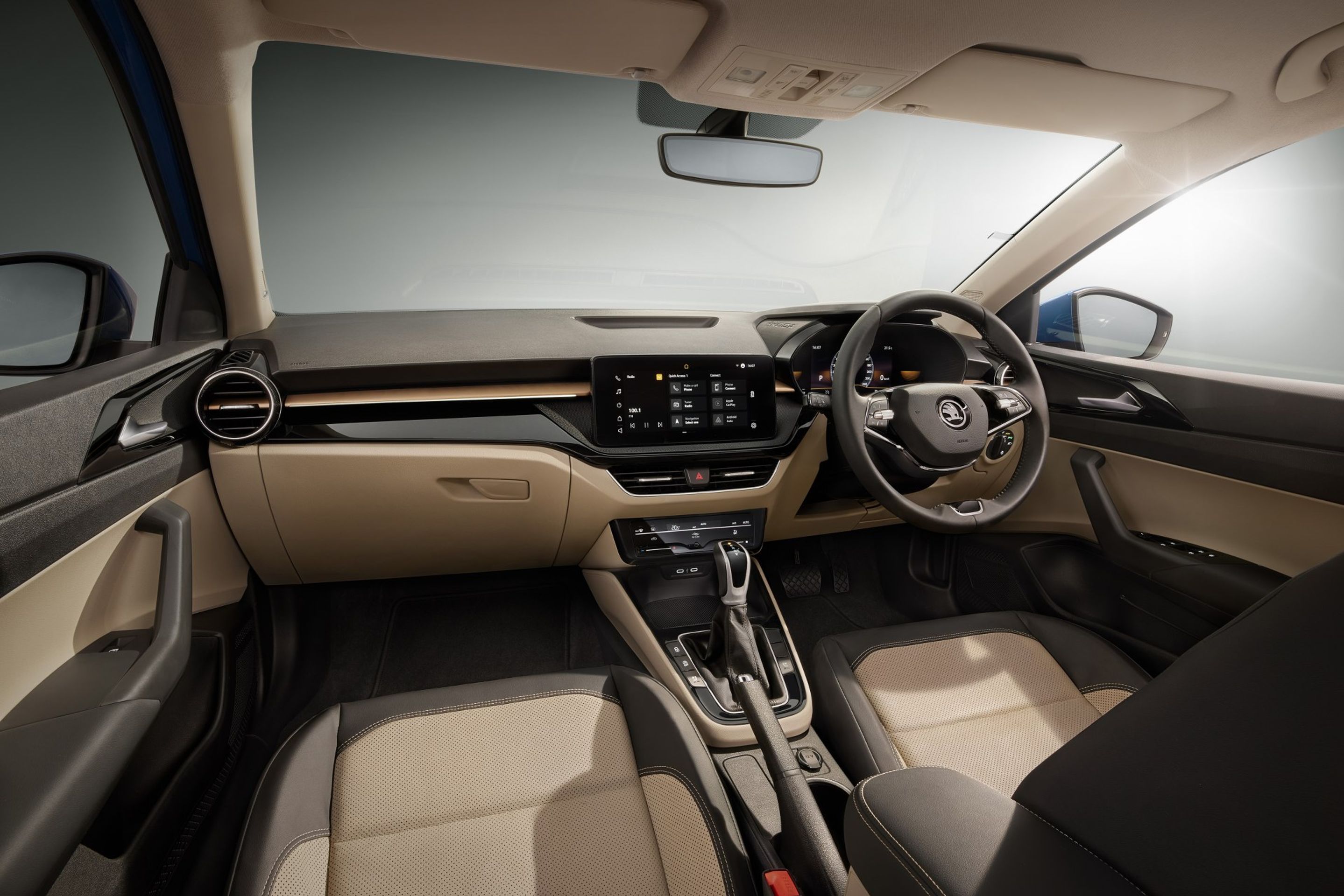 Sedan Škoda Slavia - Elegantní sedan Škoda Slavia pro indický trh (7/14)