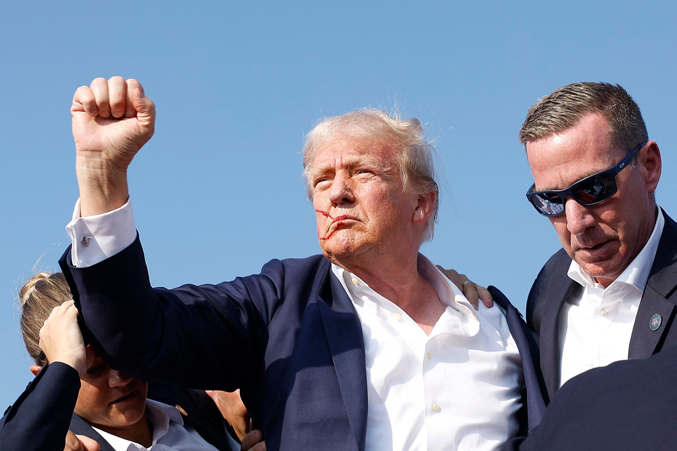 Donald Trump po atentátu - Donald Trump (10/17)