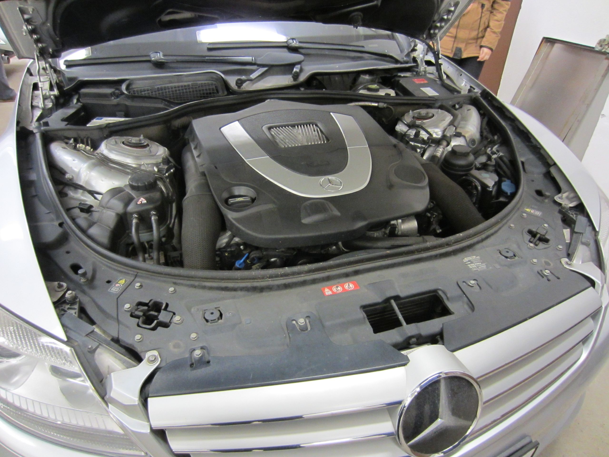 ÚZSVM: Mercedes Benz CL500 - 3 - GALERIE: ÚZSVM - Mercedes Benz CL500 (3/4)