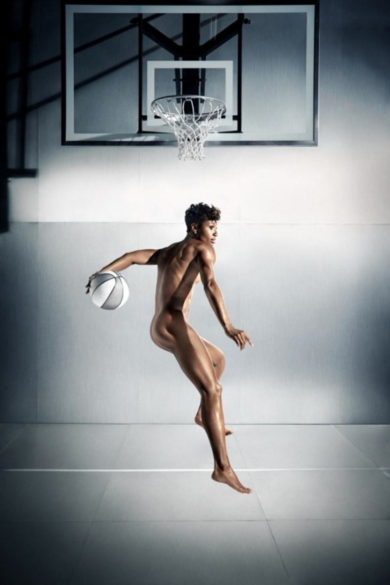 Magazín ESPN svlékl světové sportovce - 5 - GALERIE: Magazín ESPN a fotky sportovců (18/21)