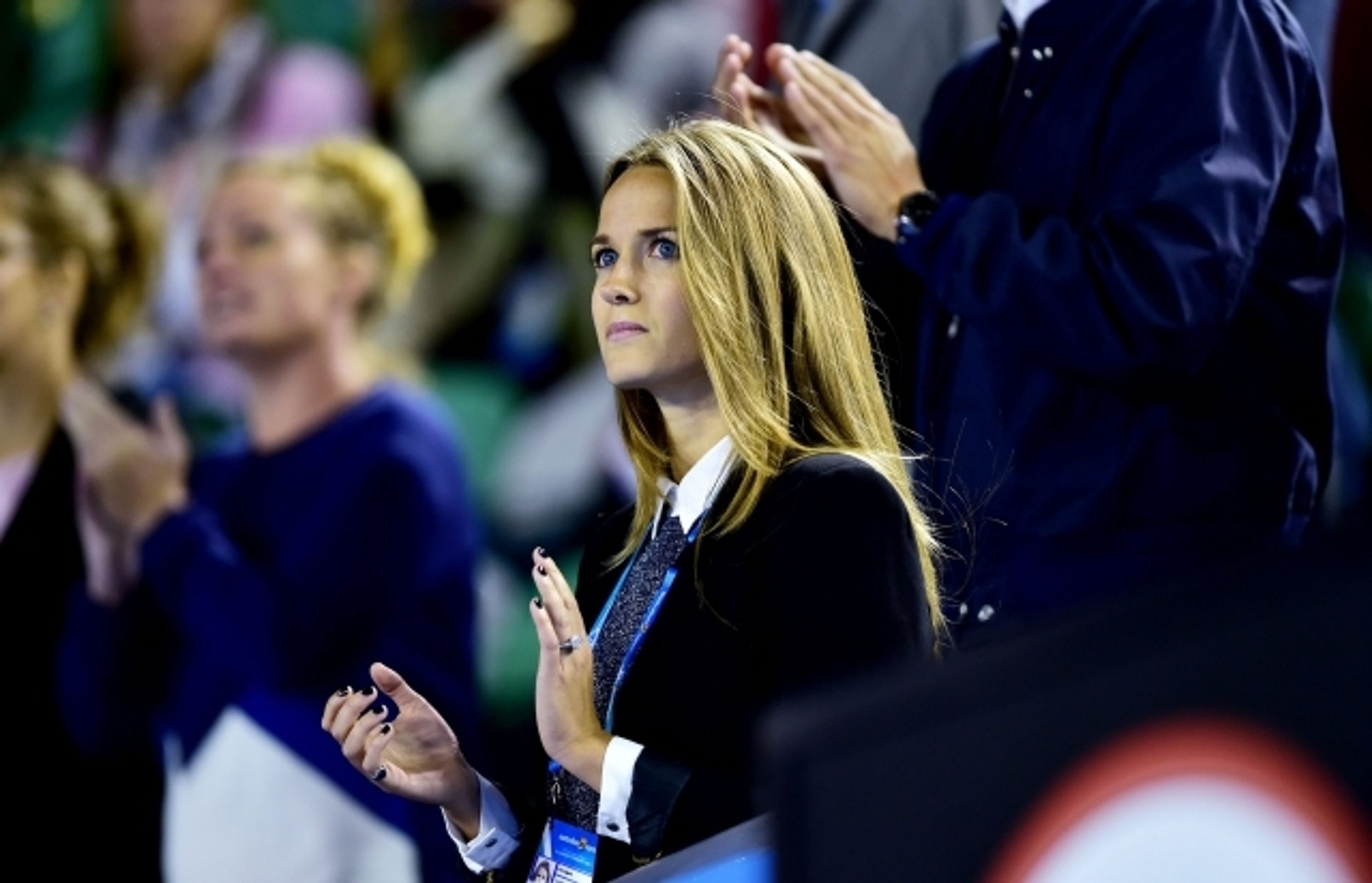 Ester Sátorová a Kim Sears - 6 - GALERIE: Ester Sátorová vs. Kim Sears (6/11)