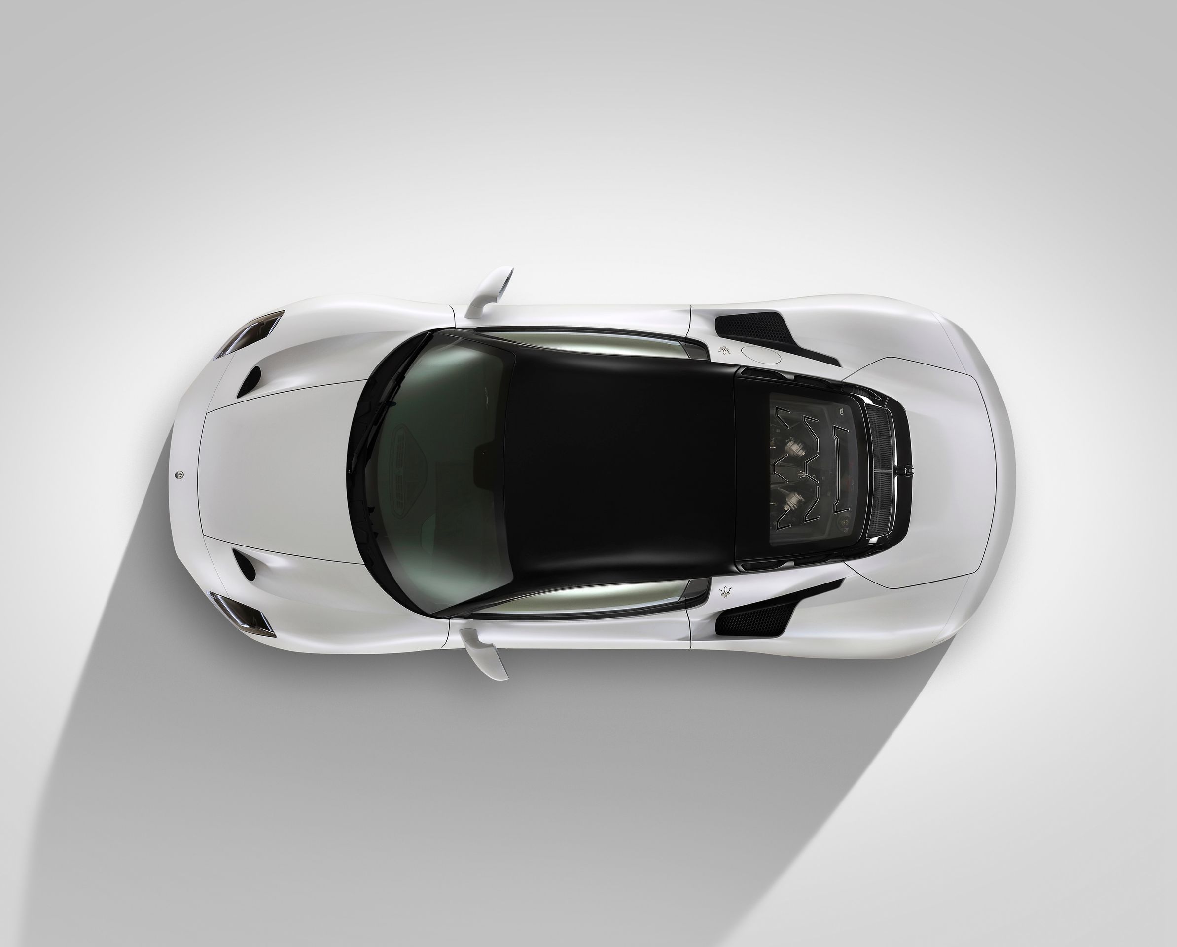 Supersport Maserati MC20 - 64 - Fotogalerie: Luxusní supersport Maserati MC20 (2/32)