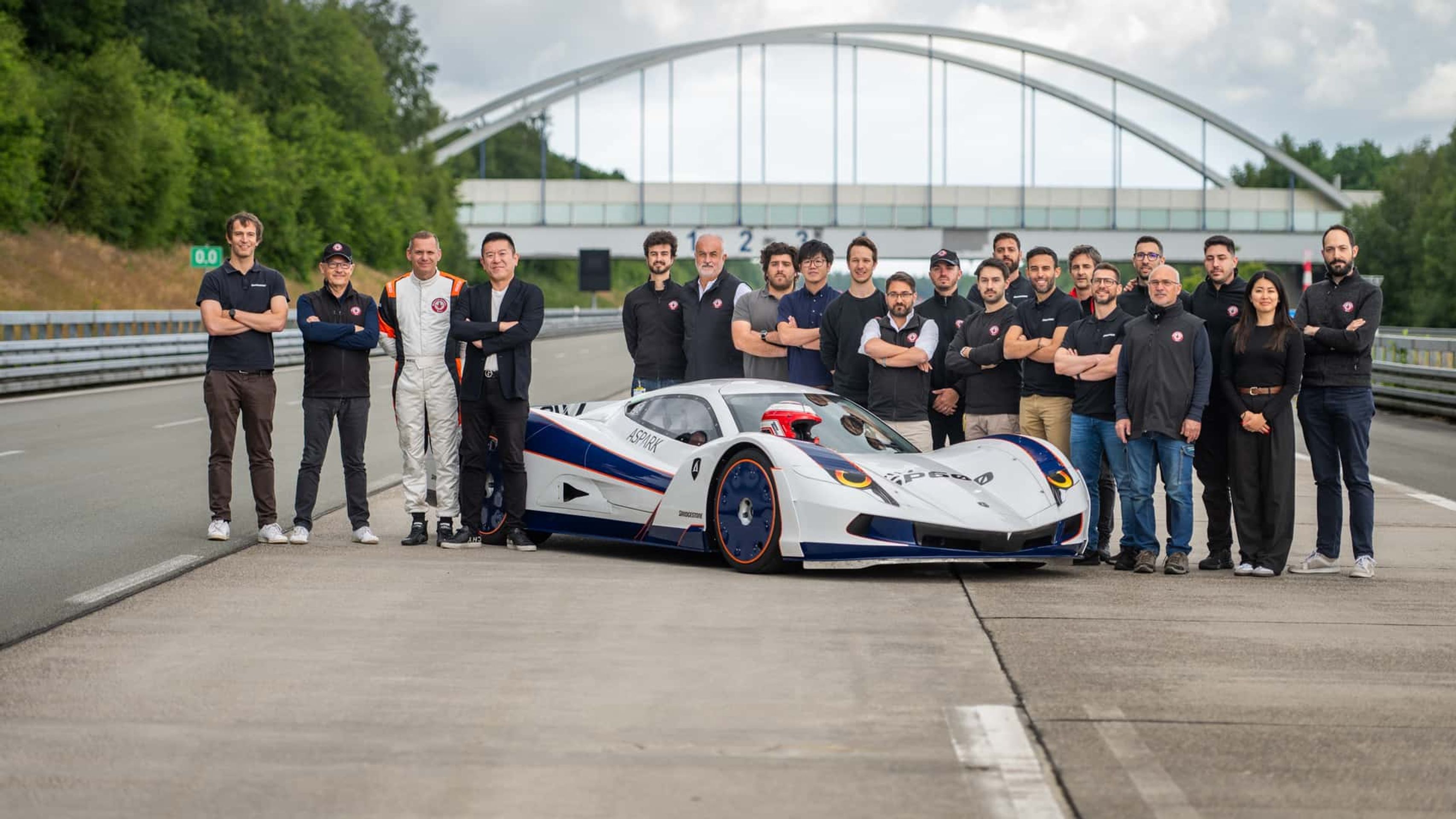 Elektrický hypersport Aspark Owl SP600 - Elektrický rekordman Aspark Owl SP600 (5/5)